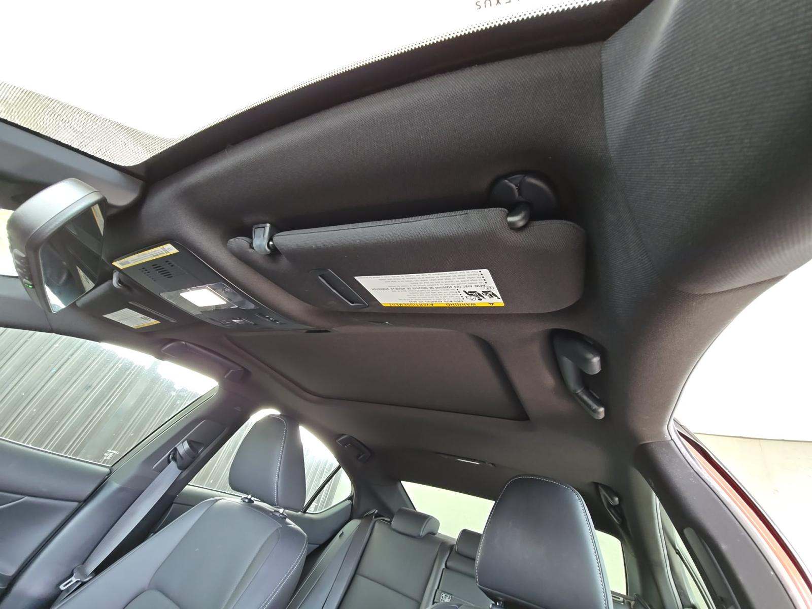 2025 Lexus IS IS 300 RWD