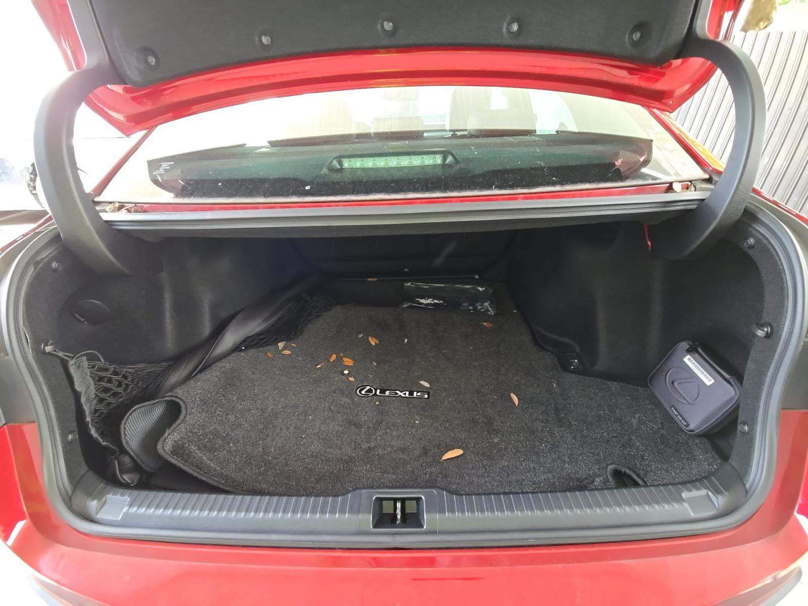 2025 Lexus IS IS 300 RWD