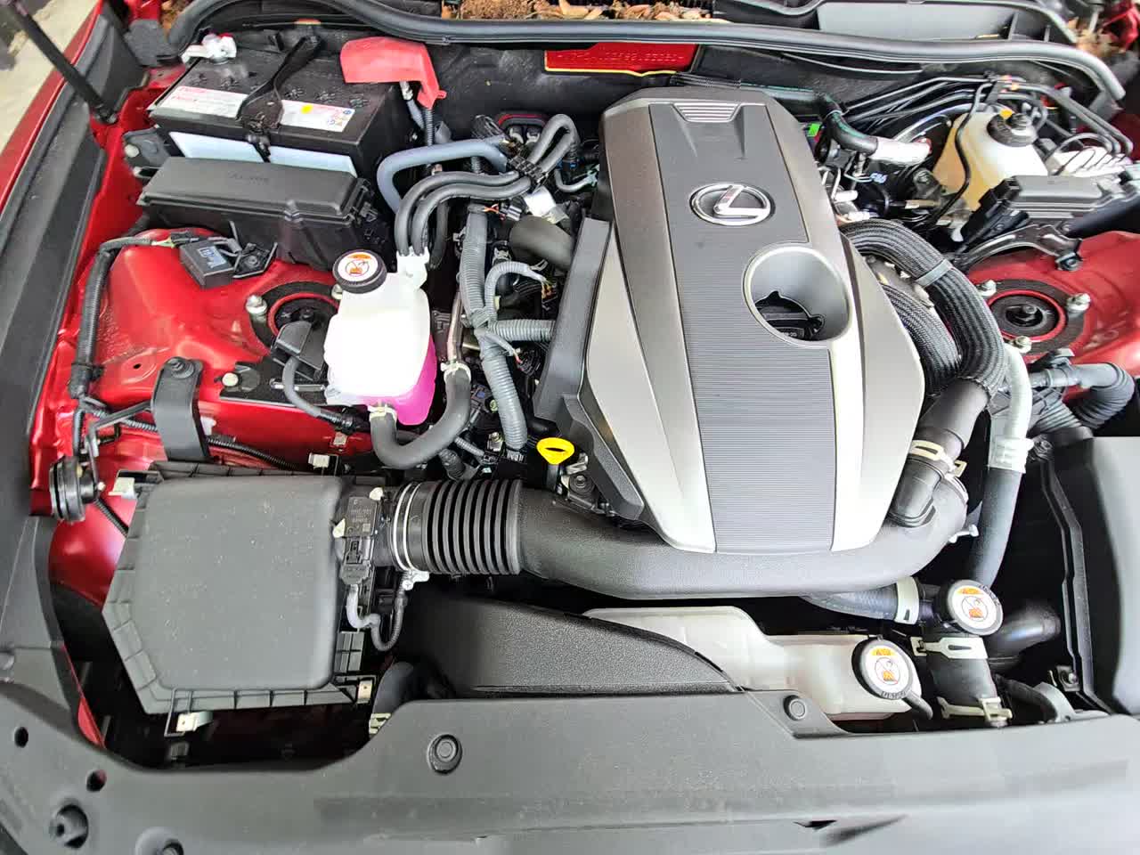 2025 Lexus IS IS 300 RWD