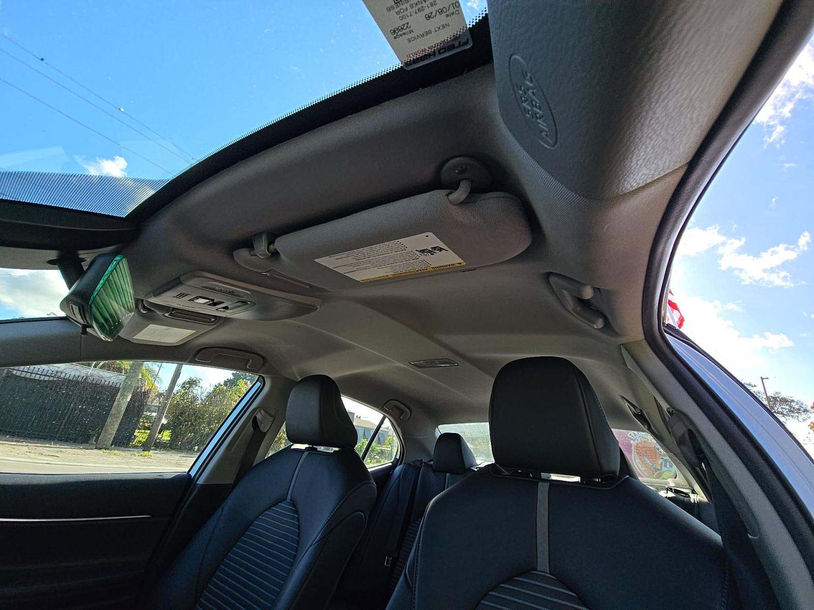 2024 Toyota Camry SE FWD