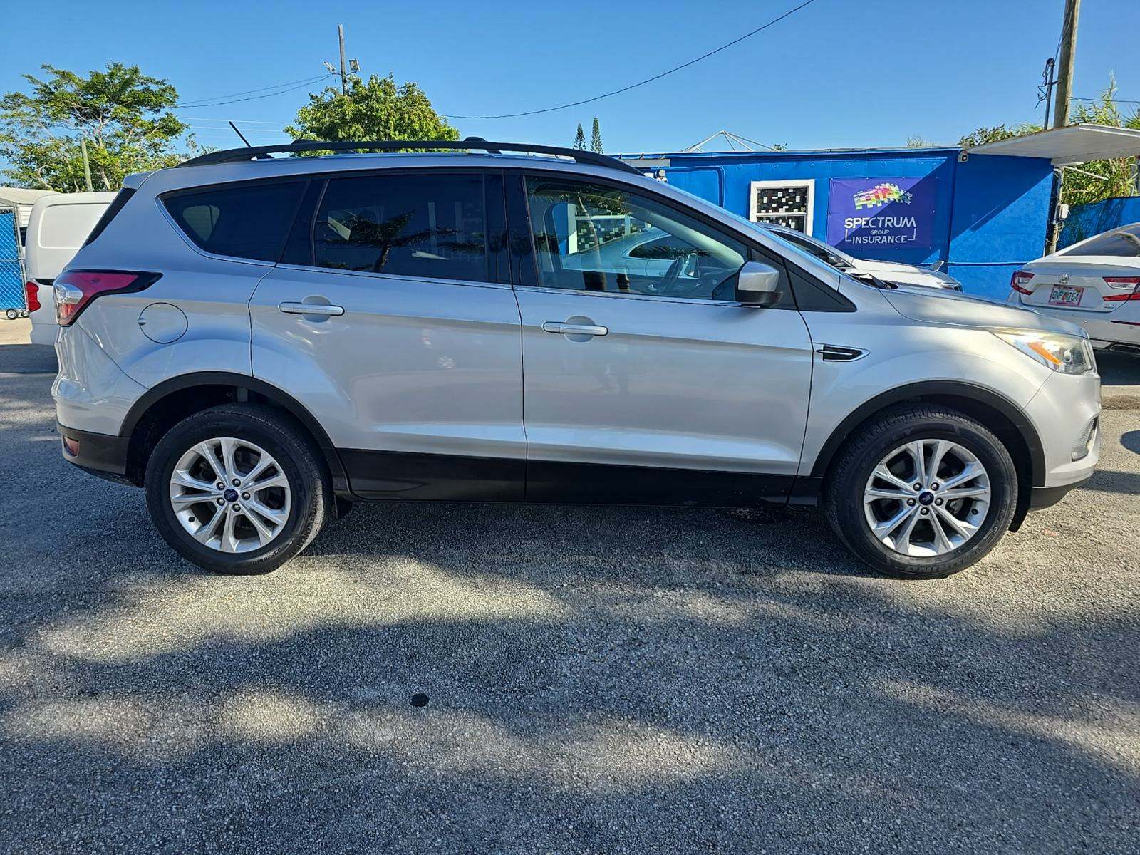 2018 Ford Escape SEL FWD