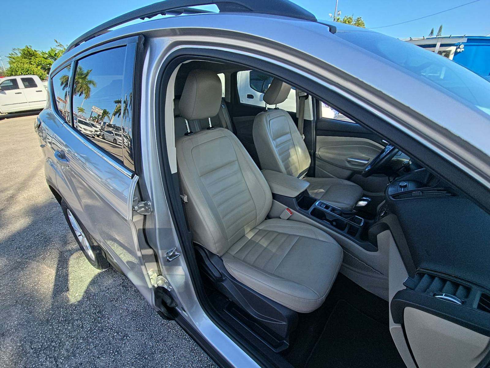 2018 Ford Escape SEL FWD