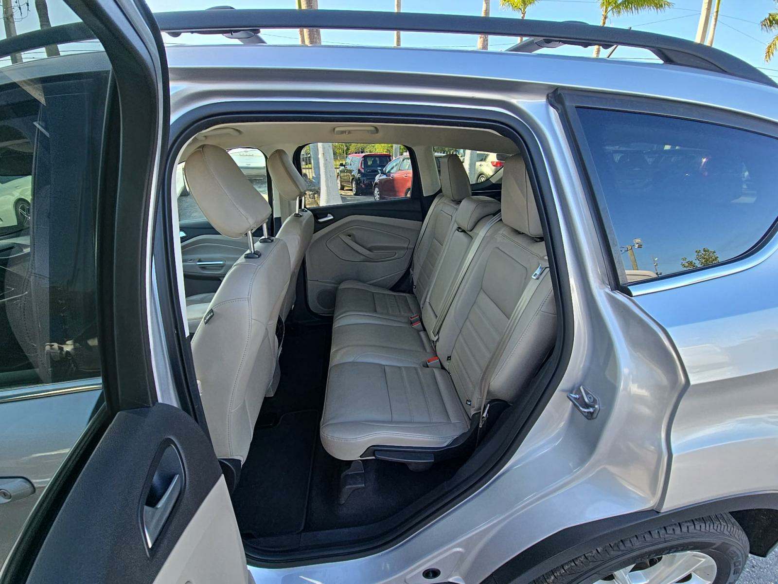 2018 Ford Escape SEL FWD
