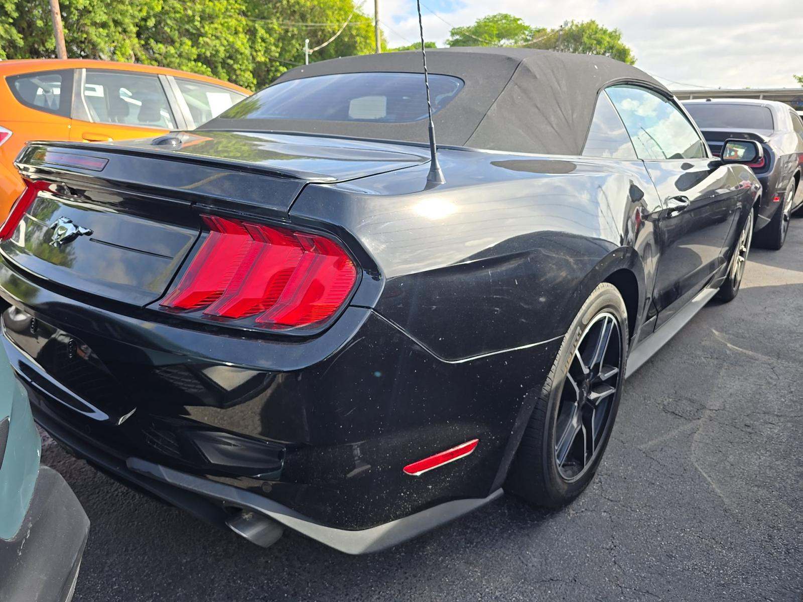 2023 Ford Mustang EcoBoost Premium RWD
