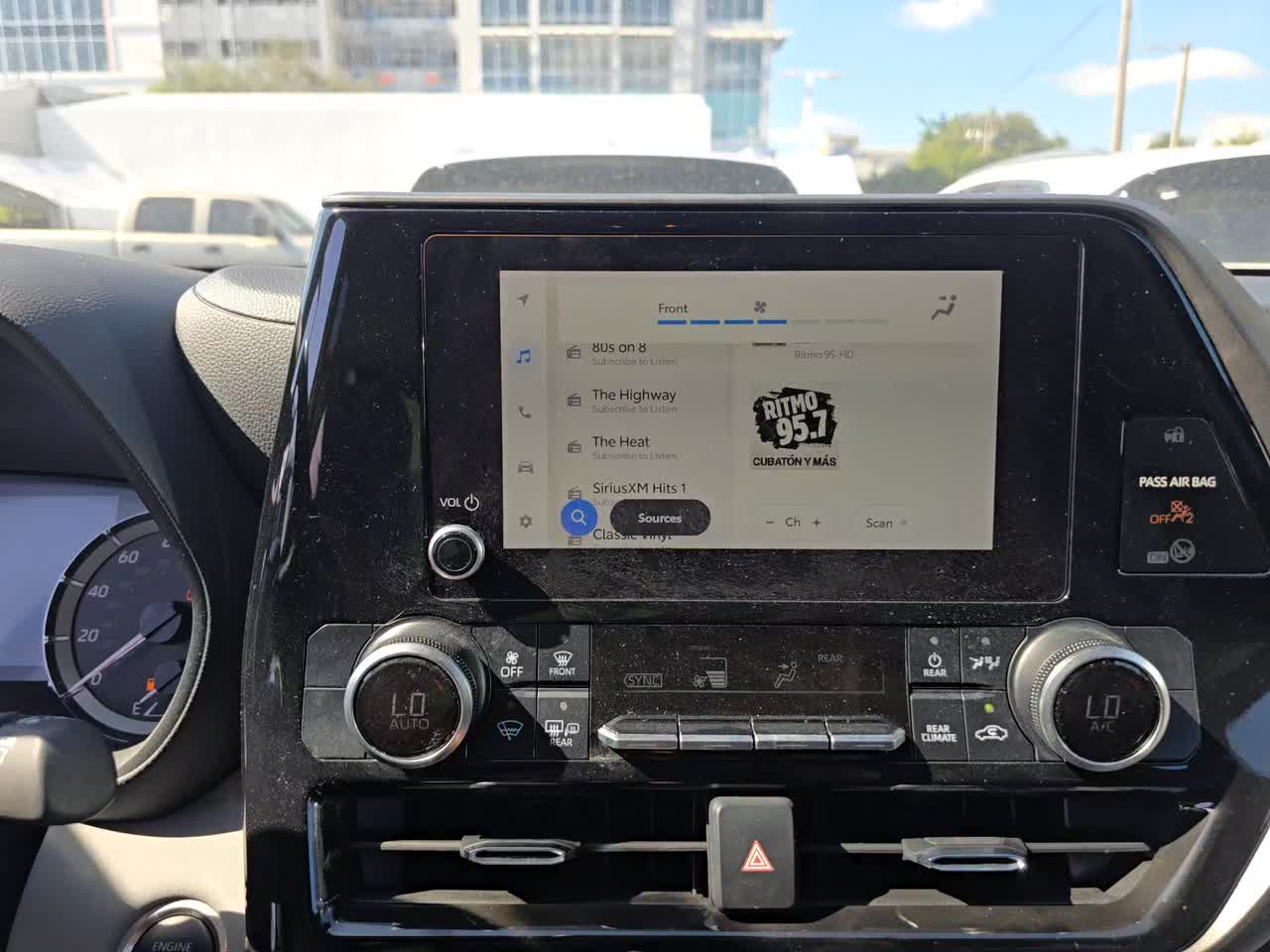 2024 Toyota Highlander LE FWD