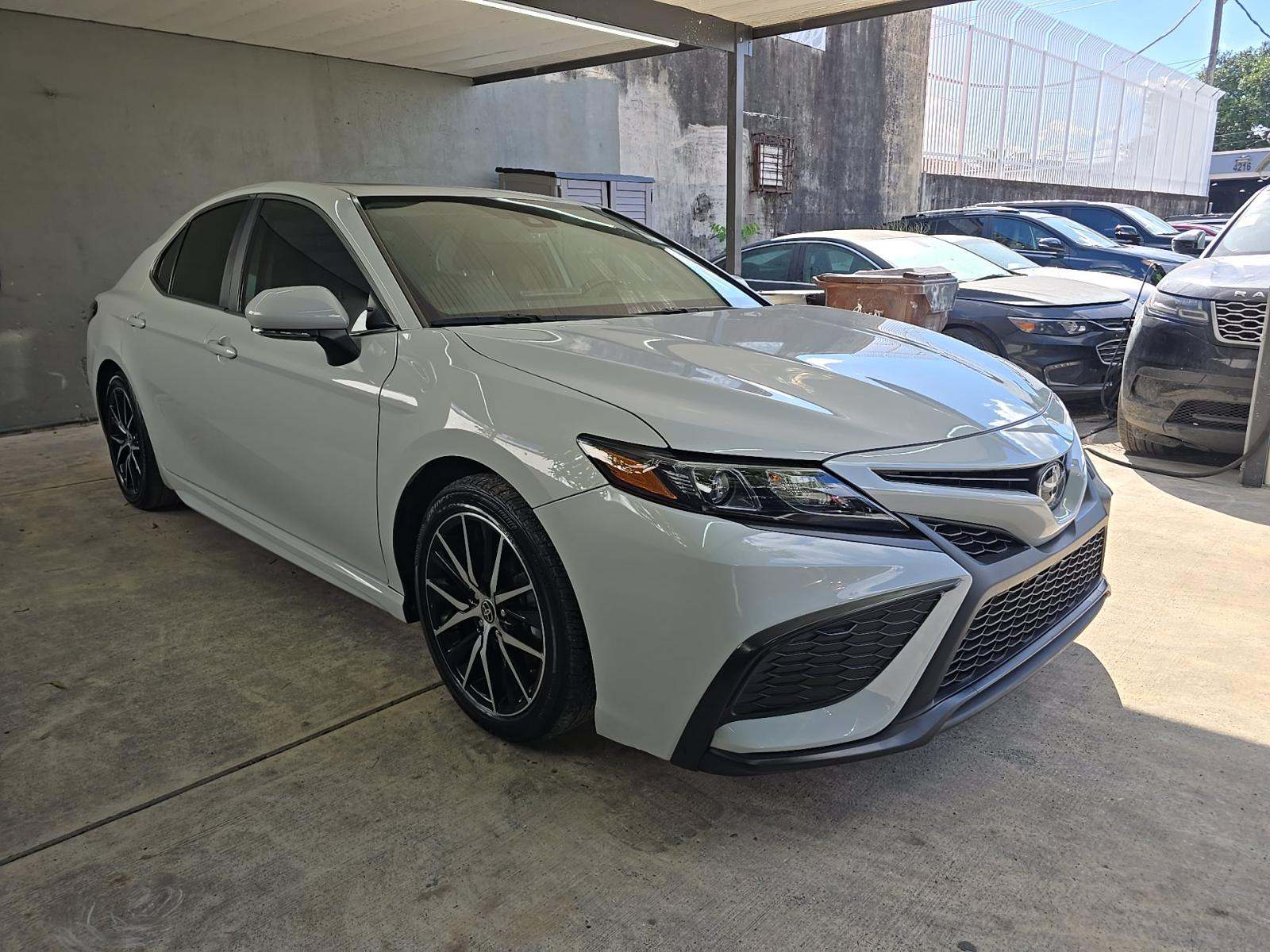 2024 Toyota Camry SE FWD