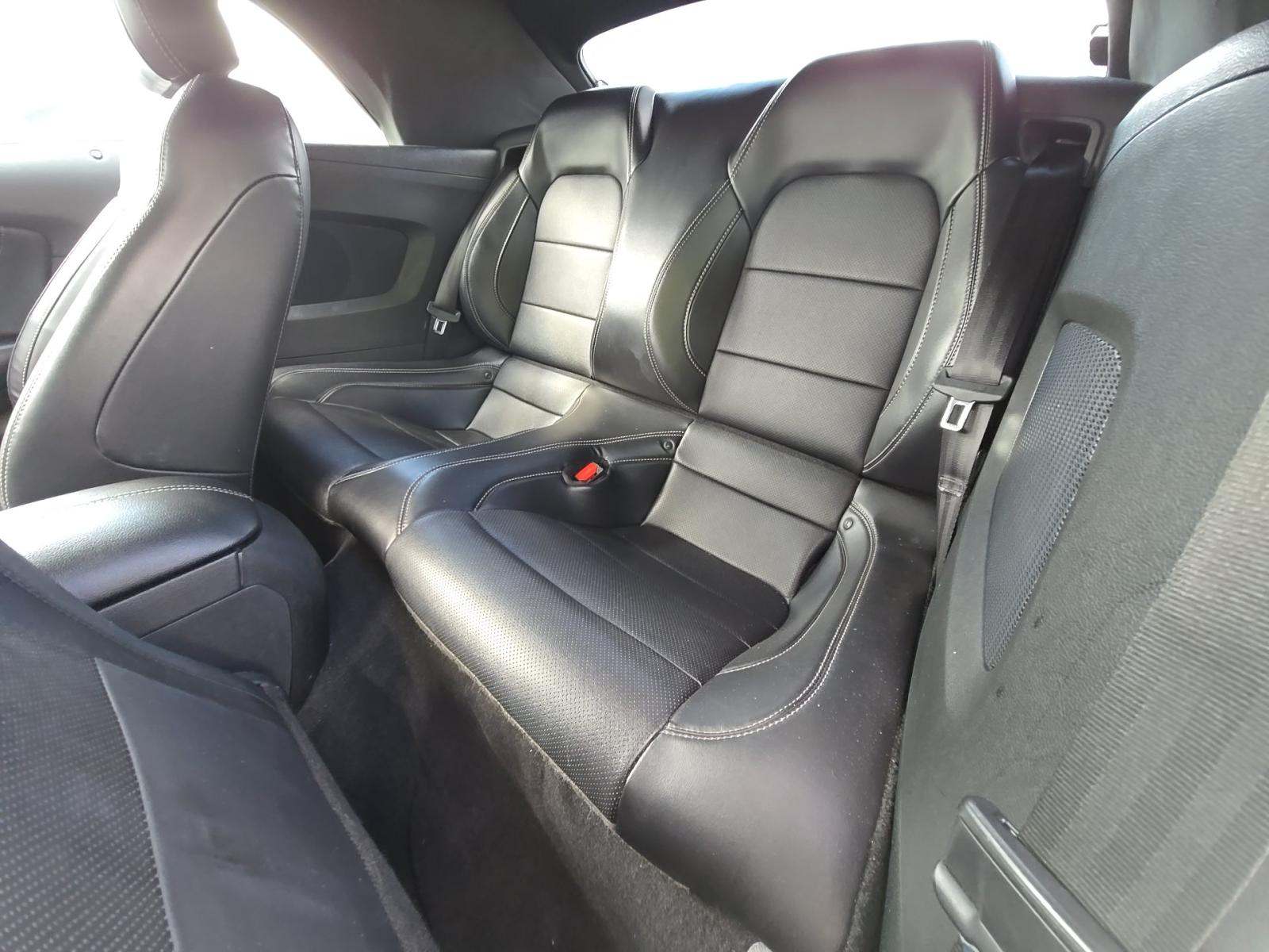 2023 Ford Mustang EcoBoost Premium RWD