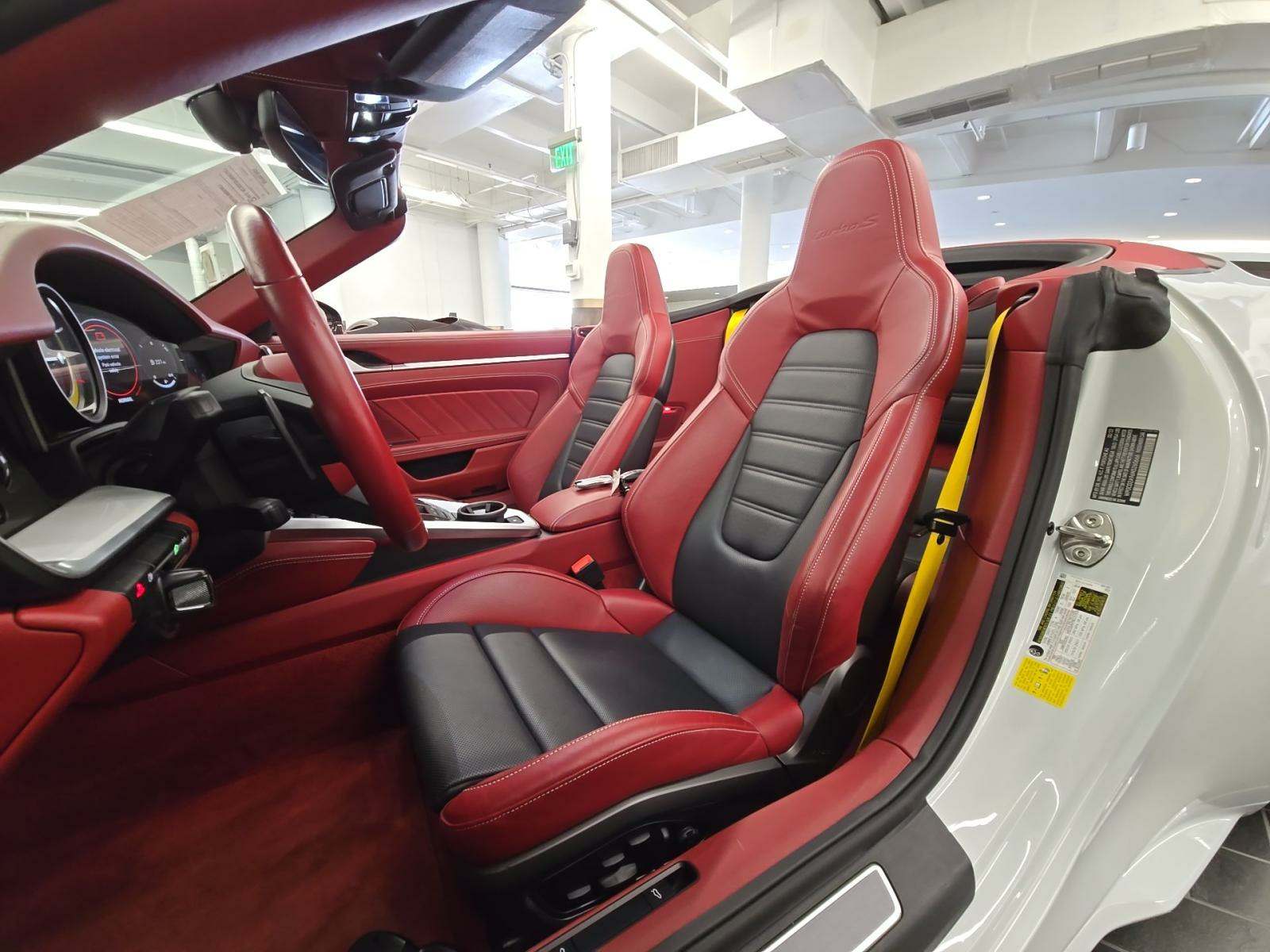 2022 Porsche 911 Turbo S AWD