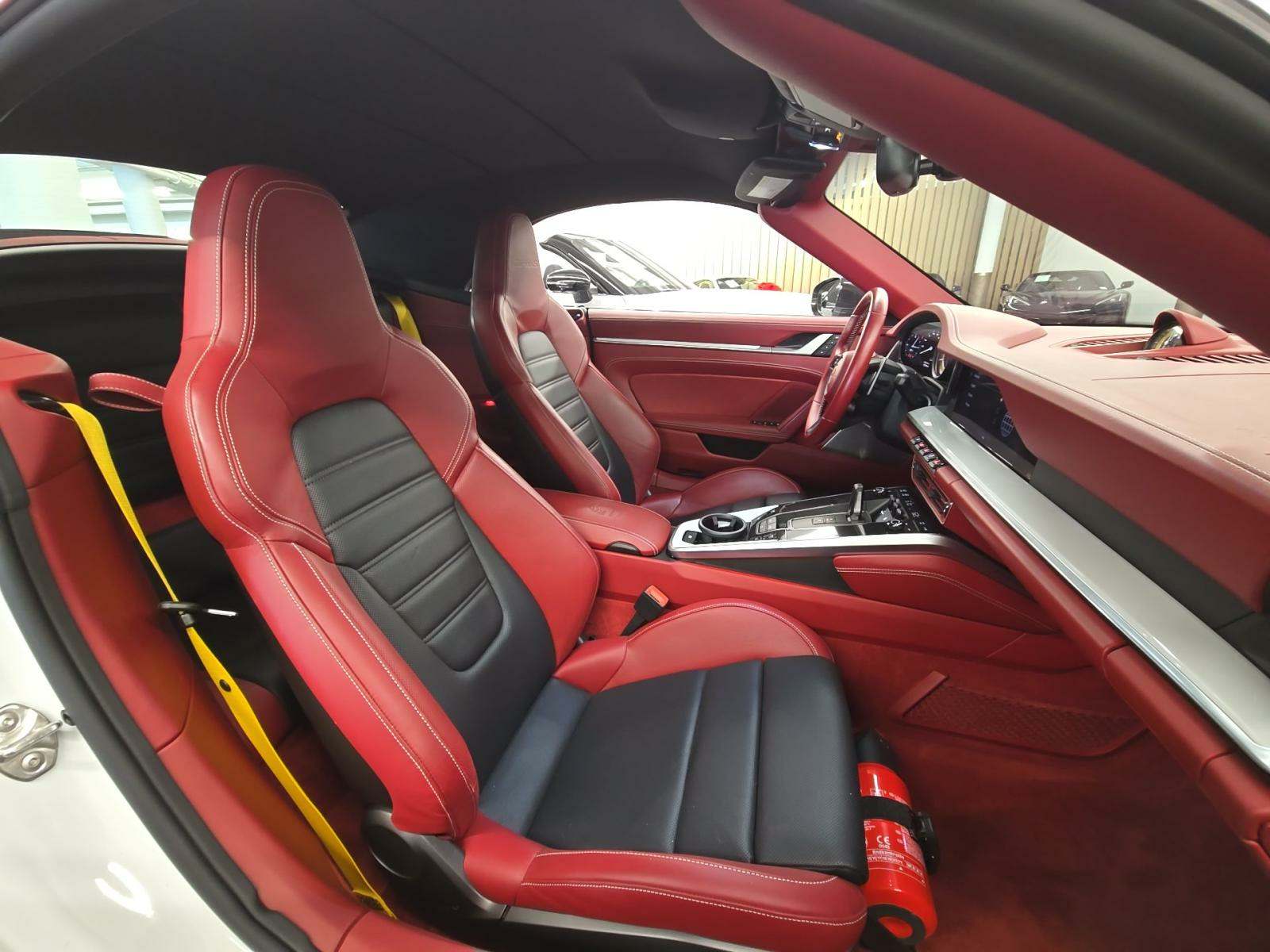 2022 Porsche 911 Turbo S AWD