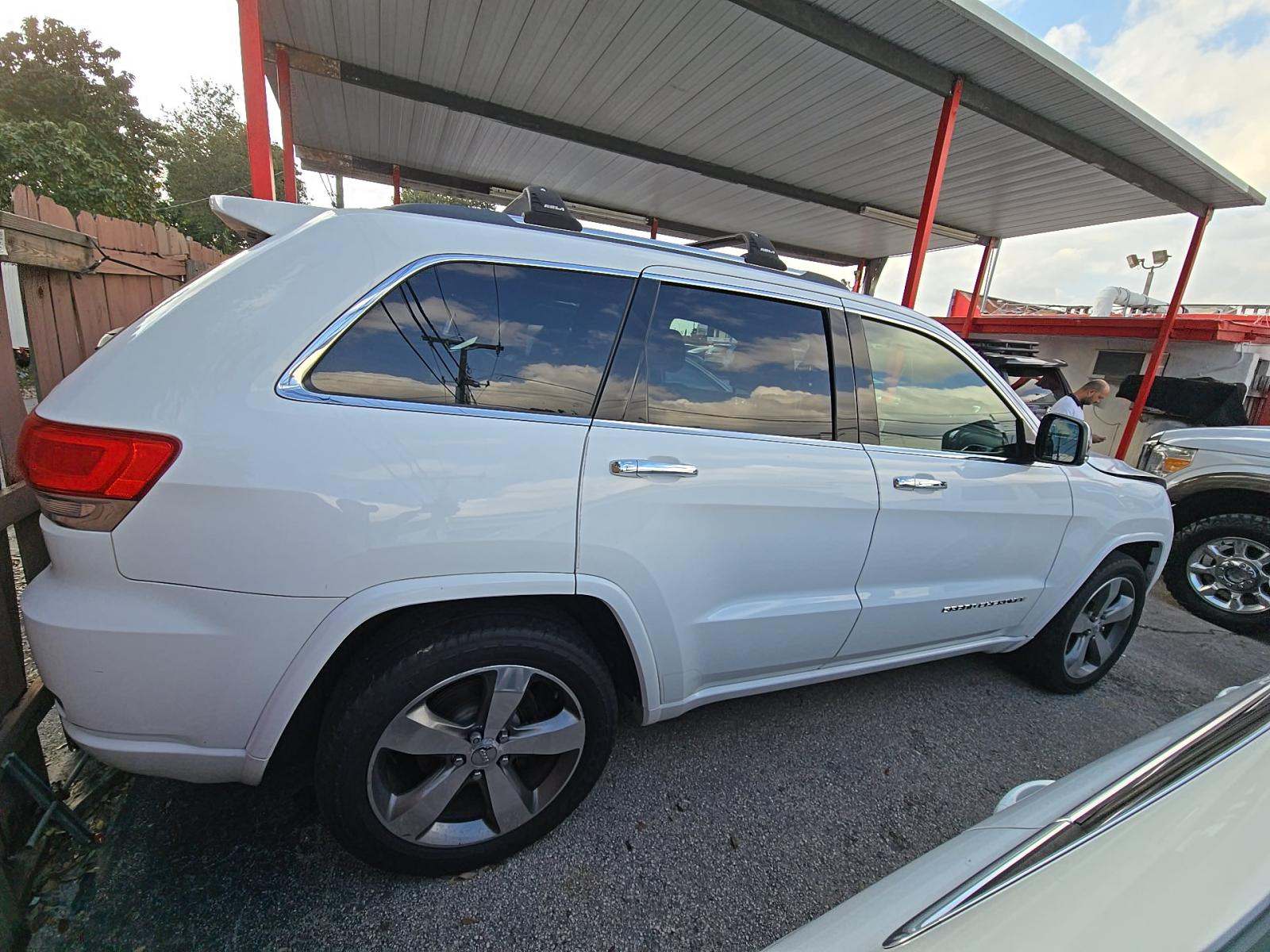 JEEP GRAND CHEROKEE - 4