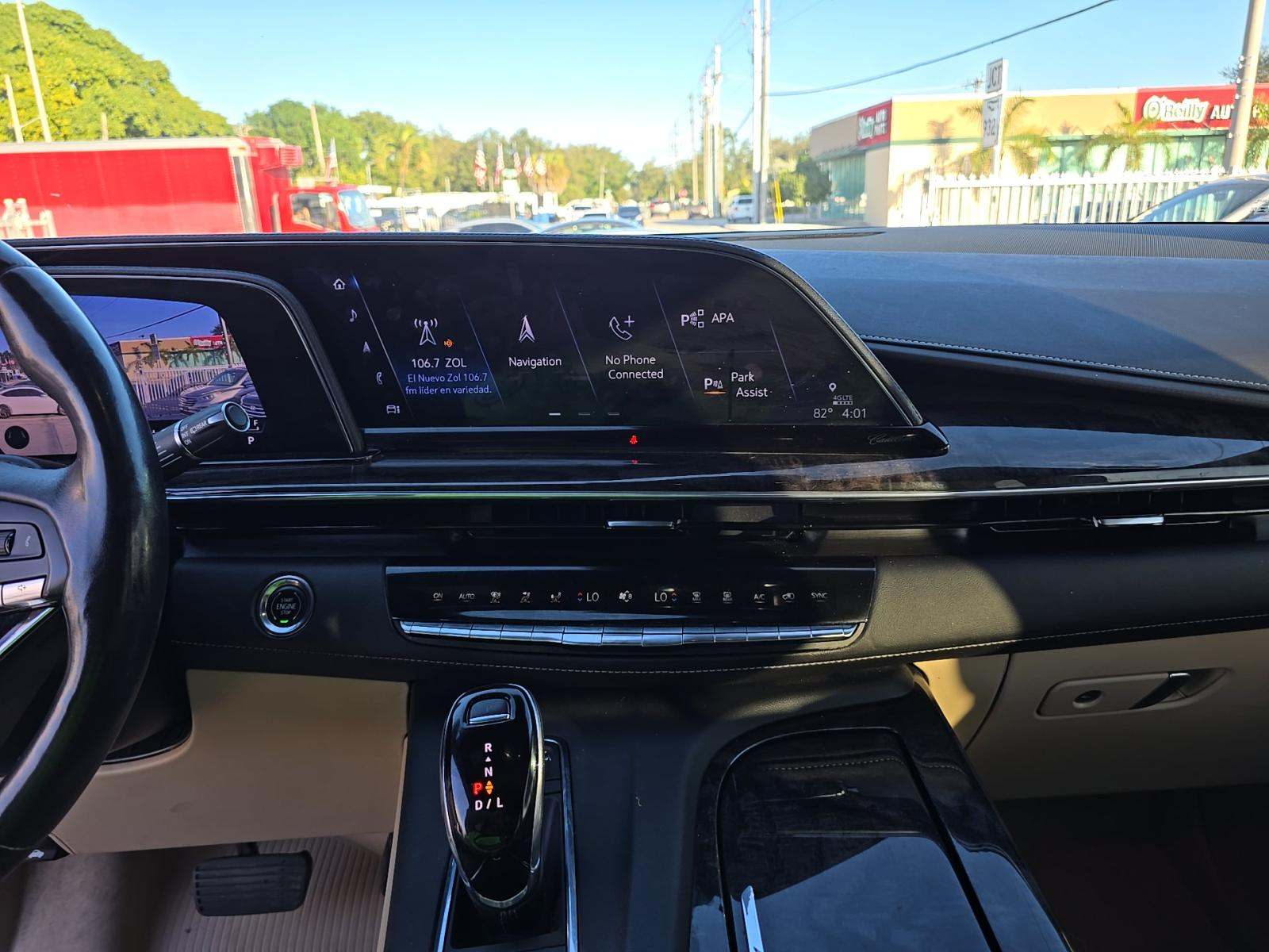 2023 Cadillac Escalade ESV Premium Luxury AWD