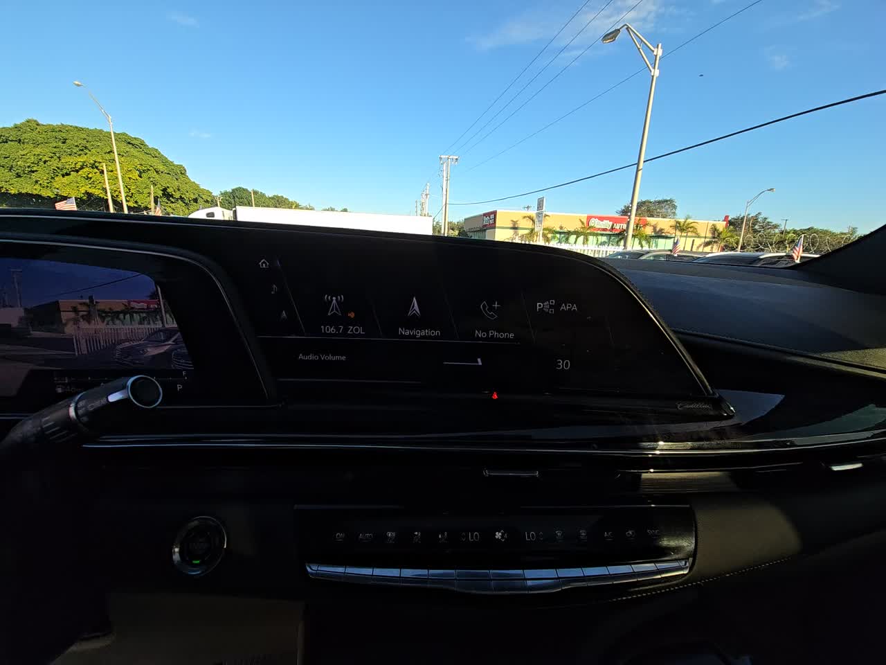 2023 Cadillac Escalade ESV Premium Luxury AWD