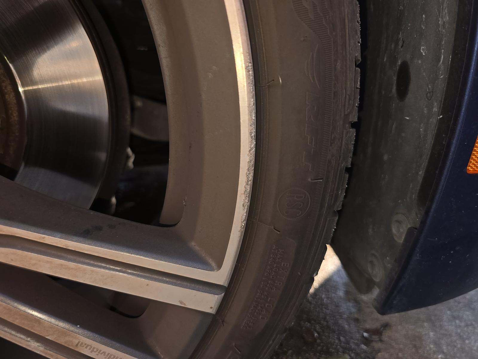 2022 BMW 3 Series 330i RWD