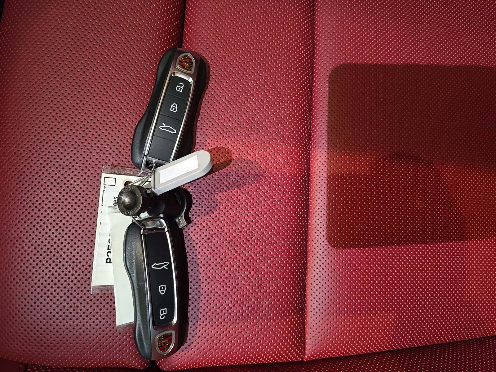 2022 Porsche 911 Turbo S AWD