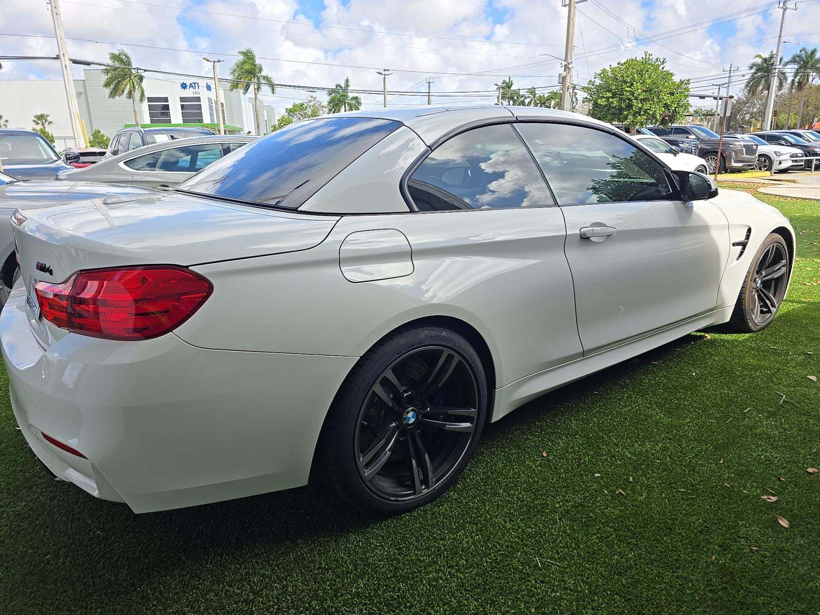 2015 BMW M4 Base RWD