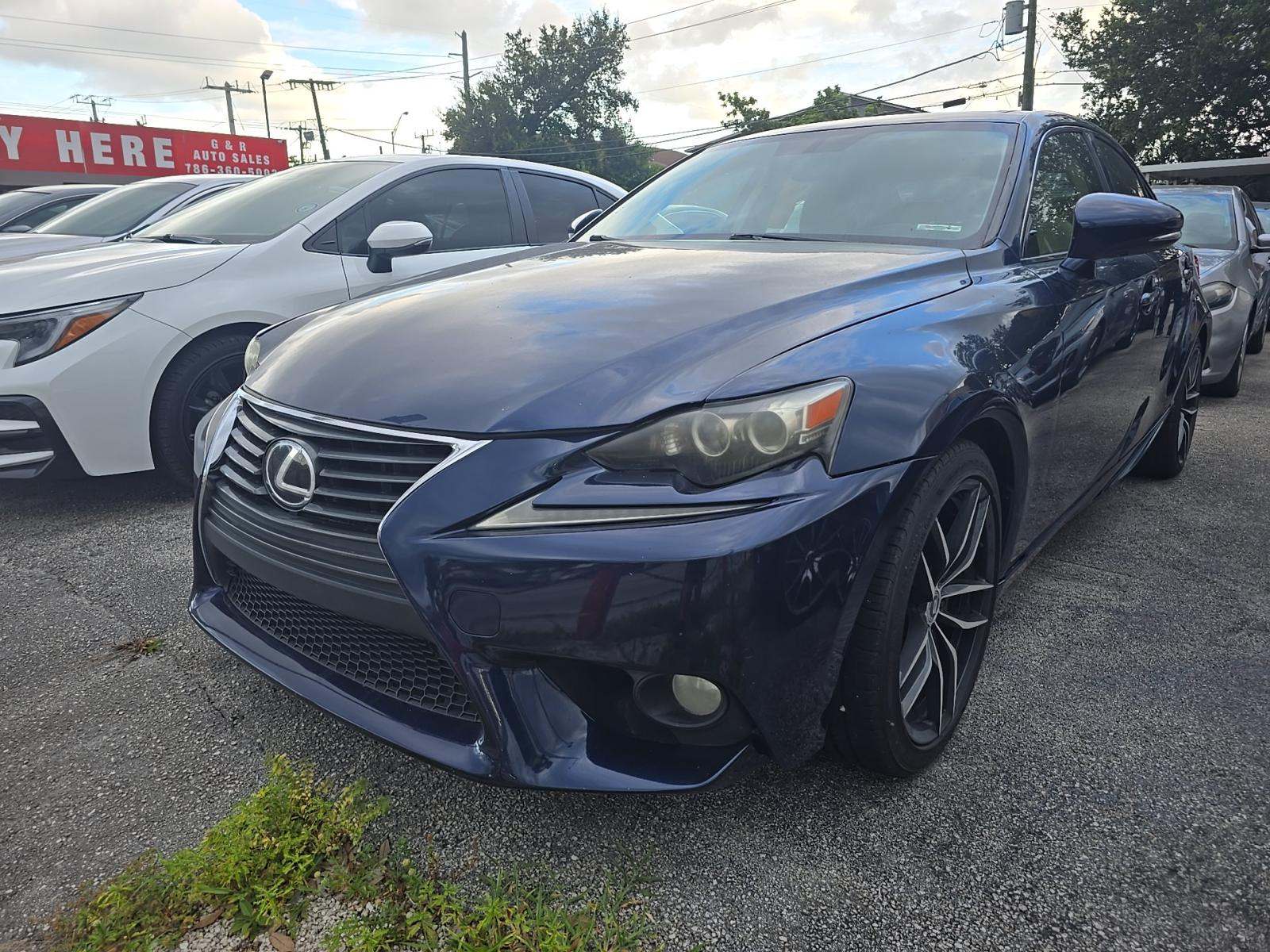 2014 Lexus IS 250 Sedan