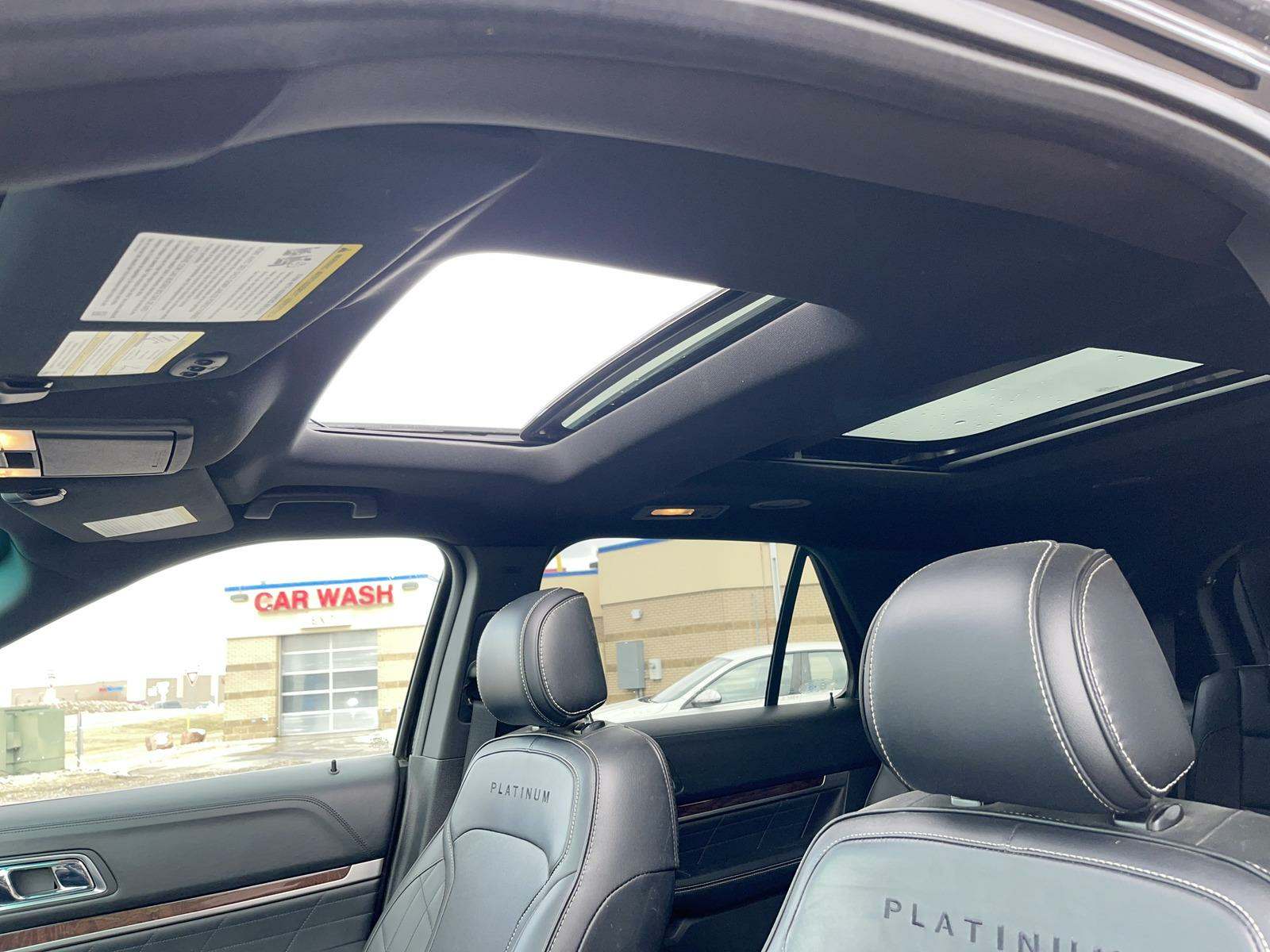 2017 Ford Explorer Platinum AWD