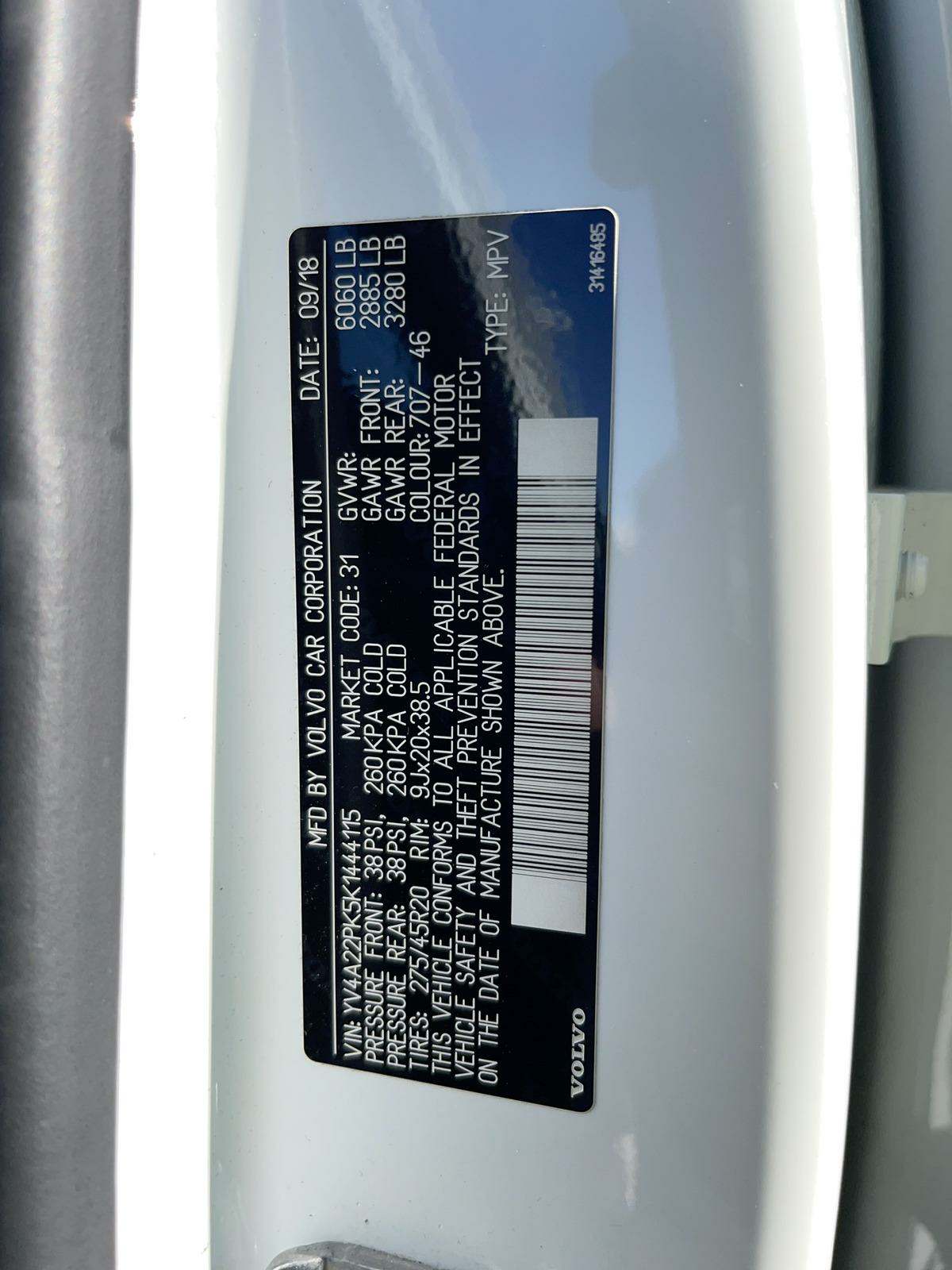 2019 Volvo XC90 Momentum AWD