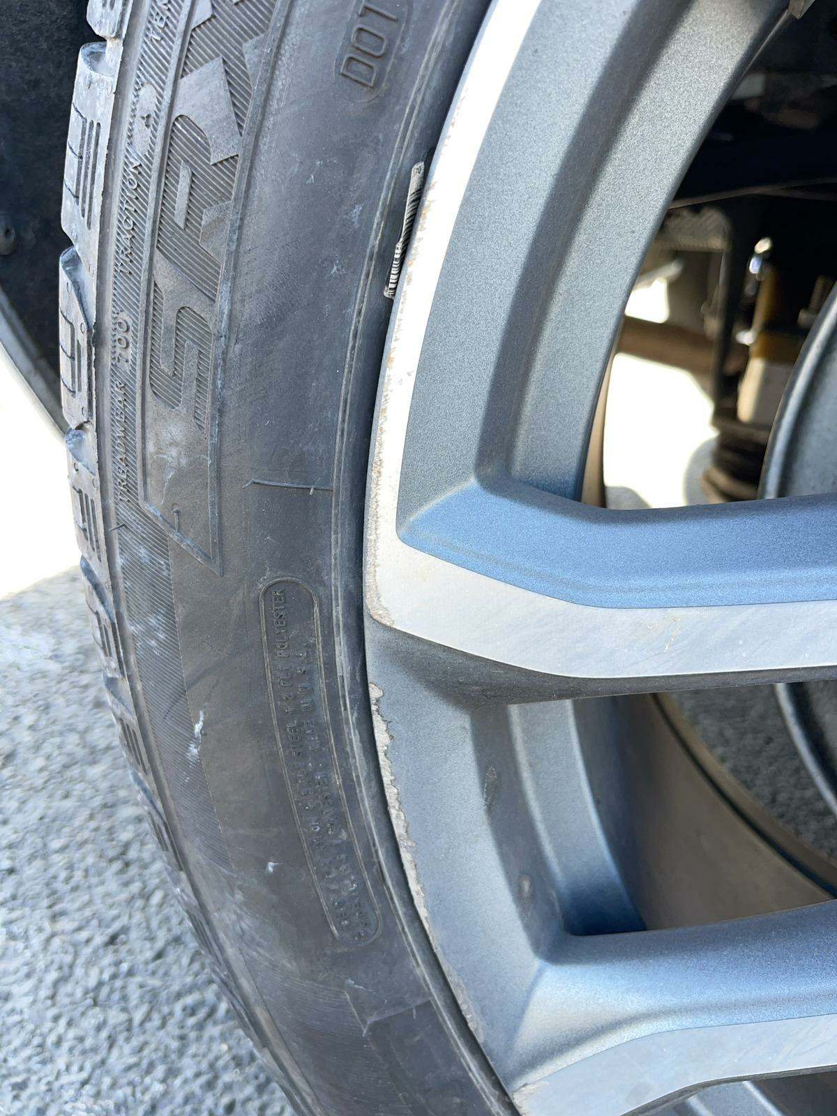 2019 Volvo XC90 Momentum AWD