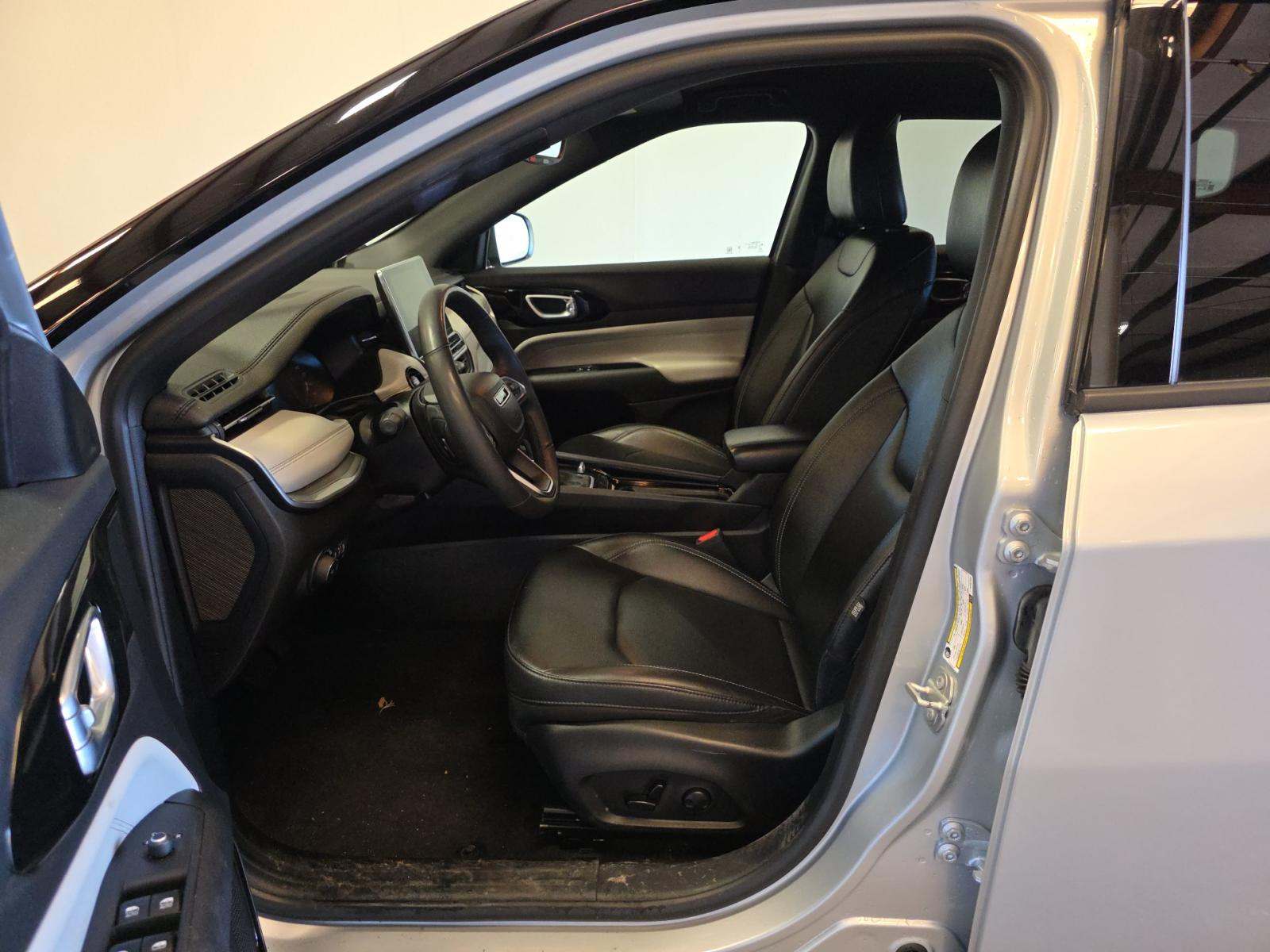 2025 Jeep Compass Limited AWD