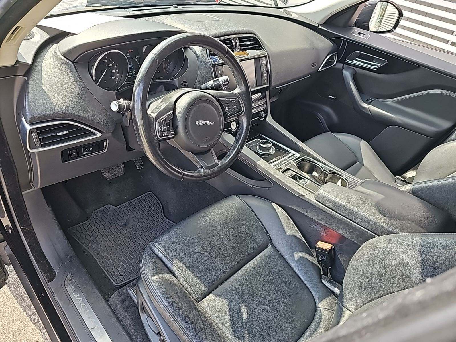 2017 Jaguar F-PACE 35t Premium AWD