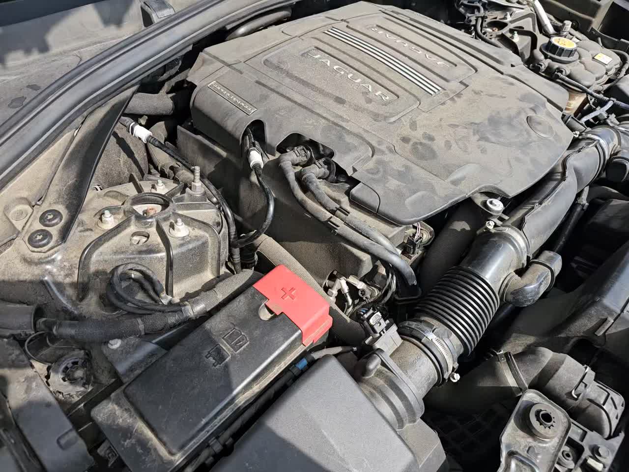 2017 Jaguar F-PACE 35t Premium AWD