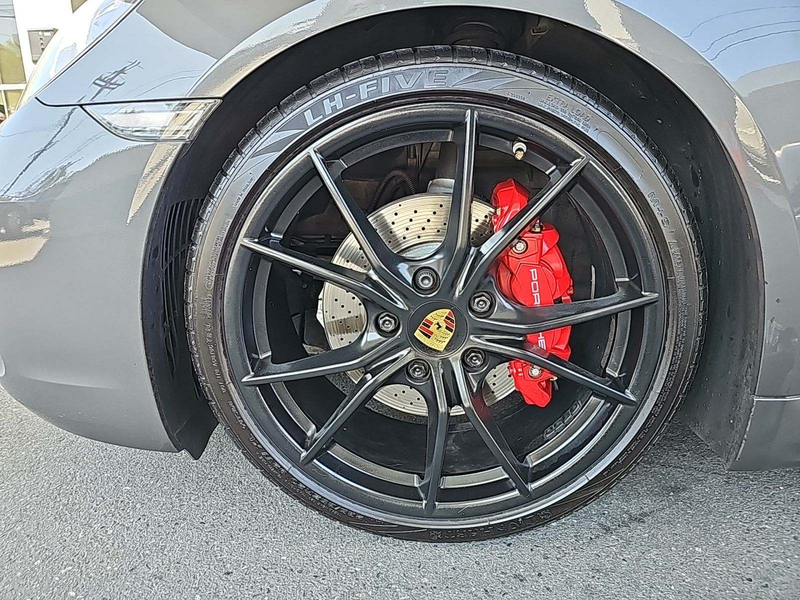 2018 Porsche 718 Cayman S RWD