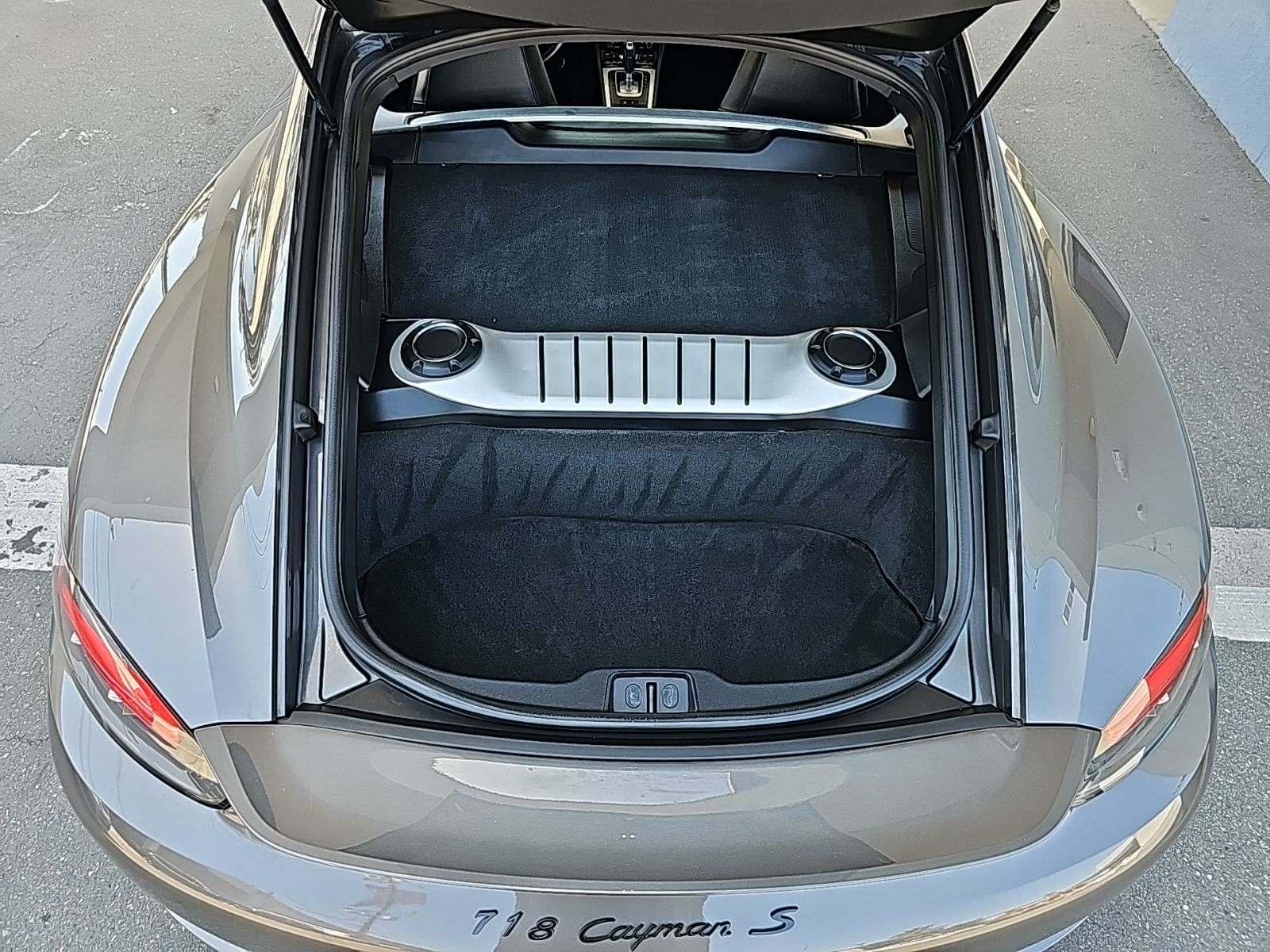 2018 Porsche 718 Cayman S RWD