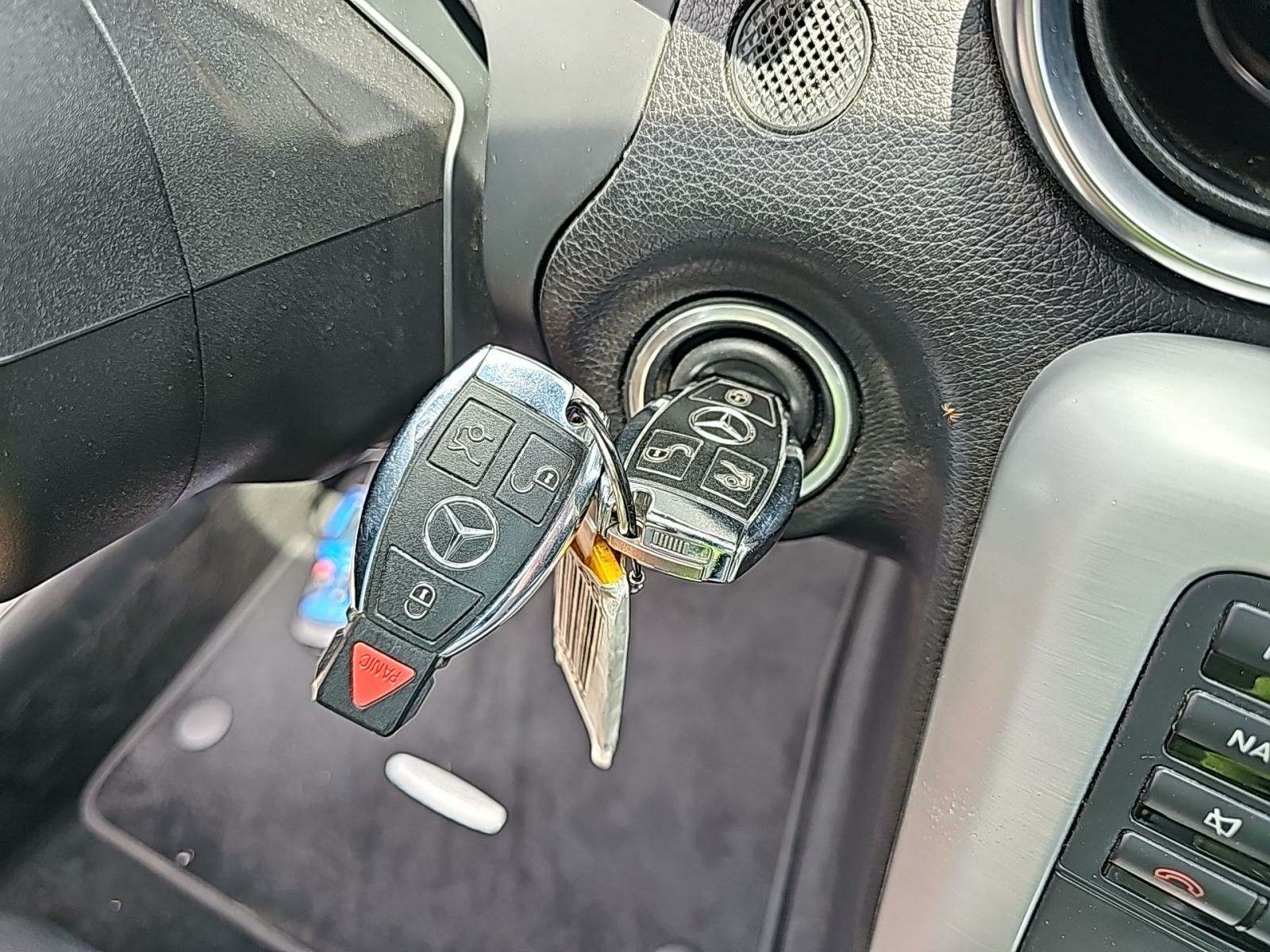 2015 Mercedes-Benz SLK-Class SLK 250 RWD