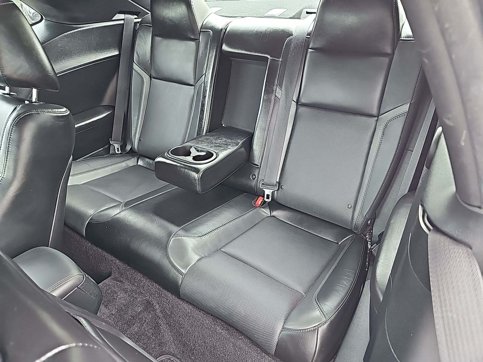 2018 Dodge Challenger R/T Plus RWD