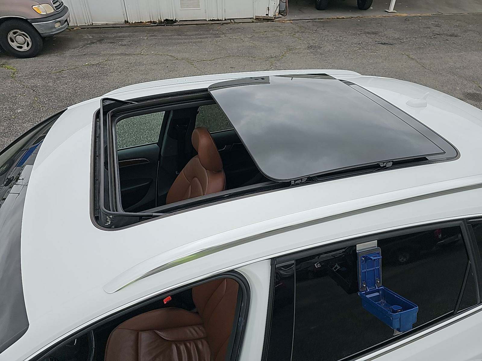 2010 Audi Q5 3.2 Premium Plus AWD