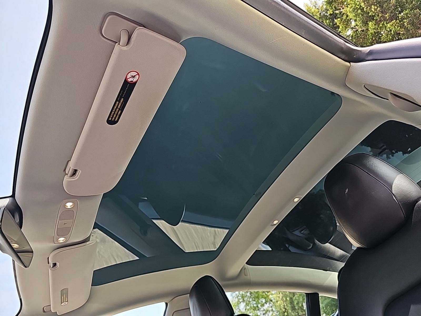 2022 Tesla Model 3 Standard Range RWD