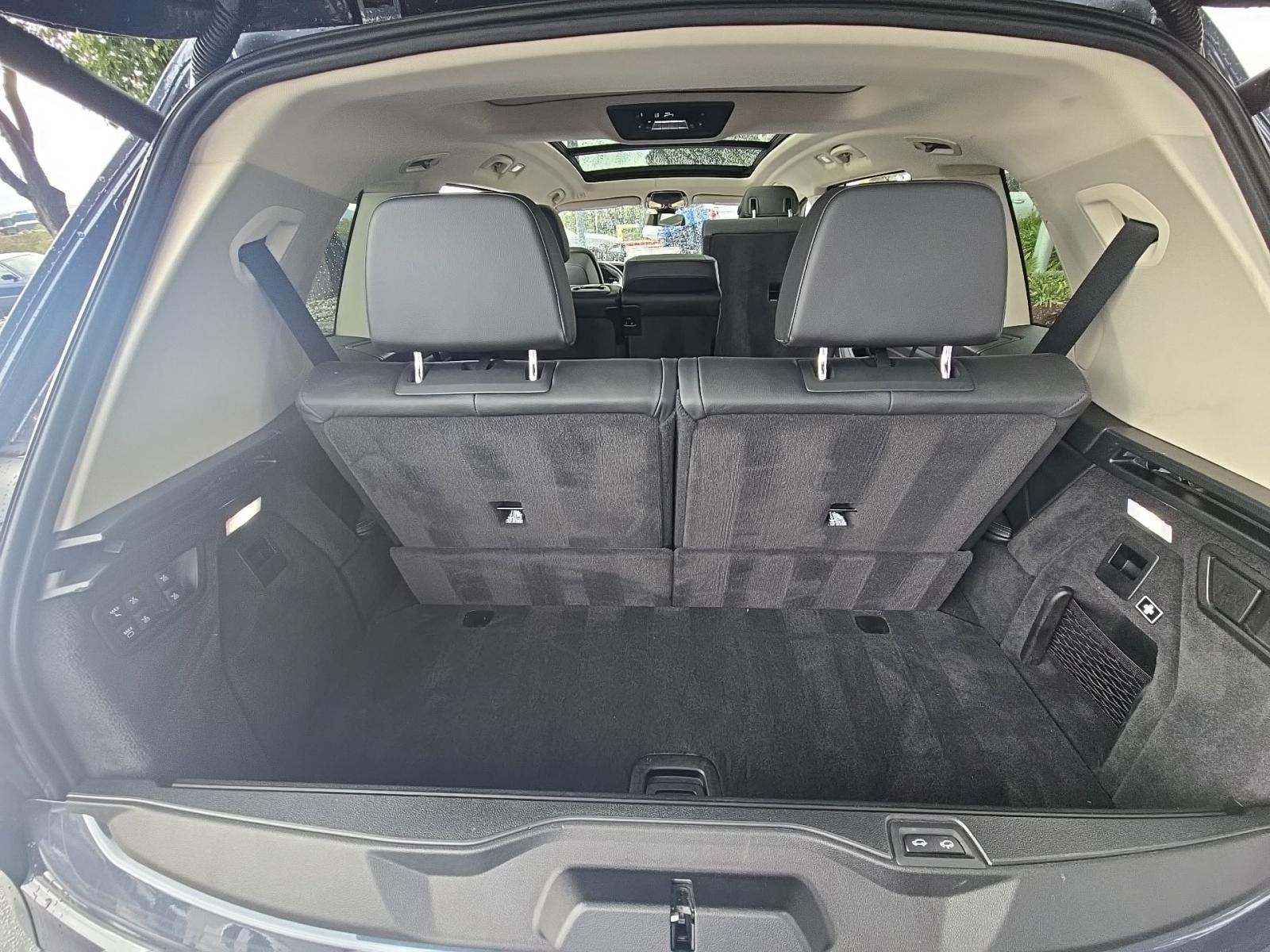 2020 BMW X7 xDrive40i AWD