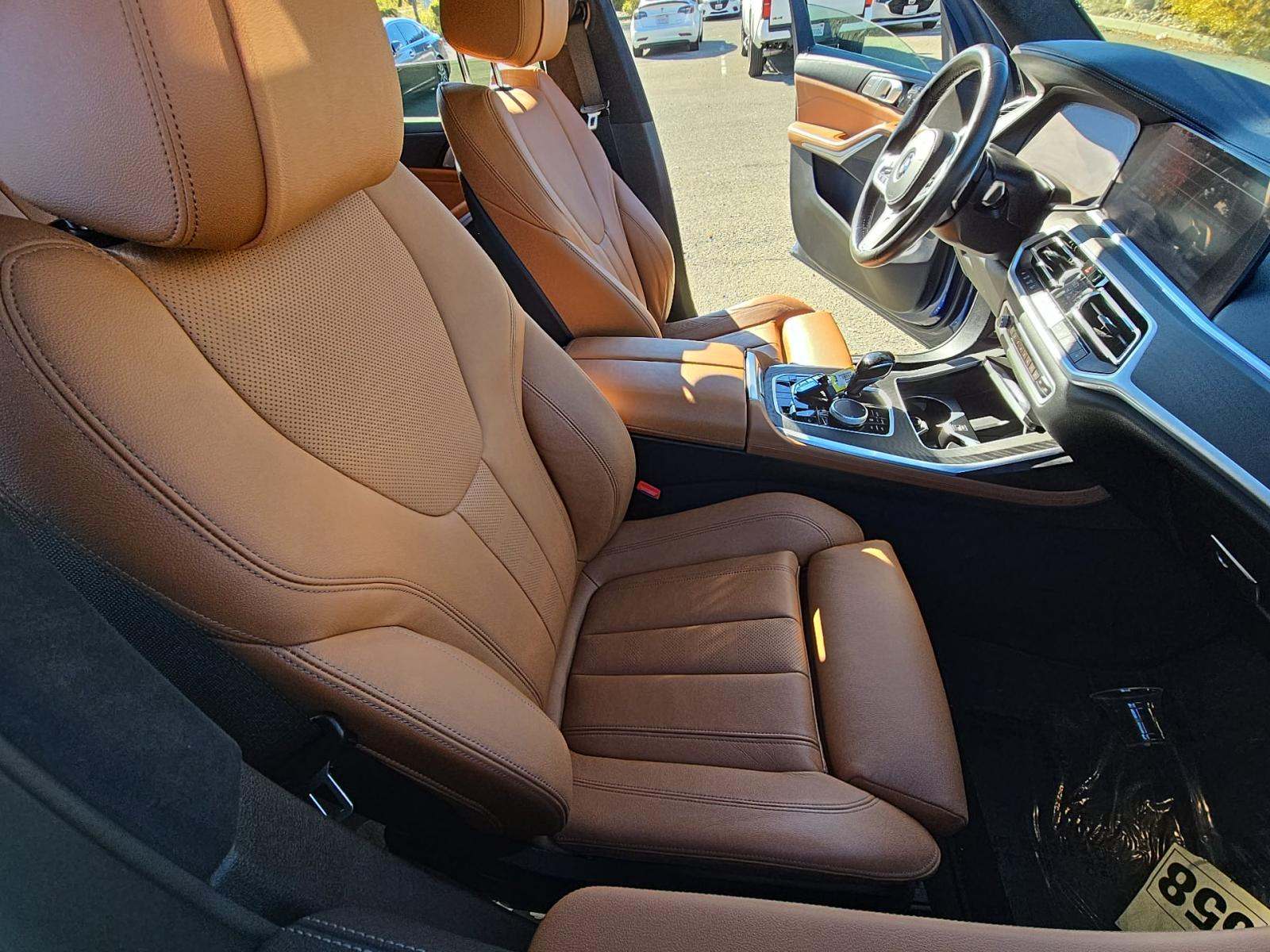 2022 BMW X7 xDrive40i AWD