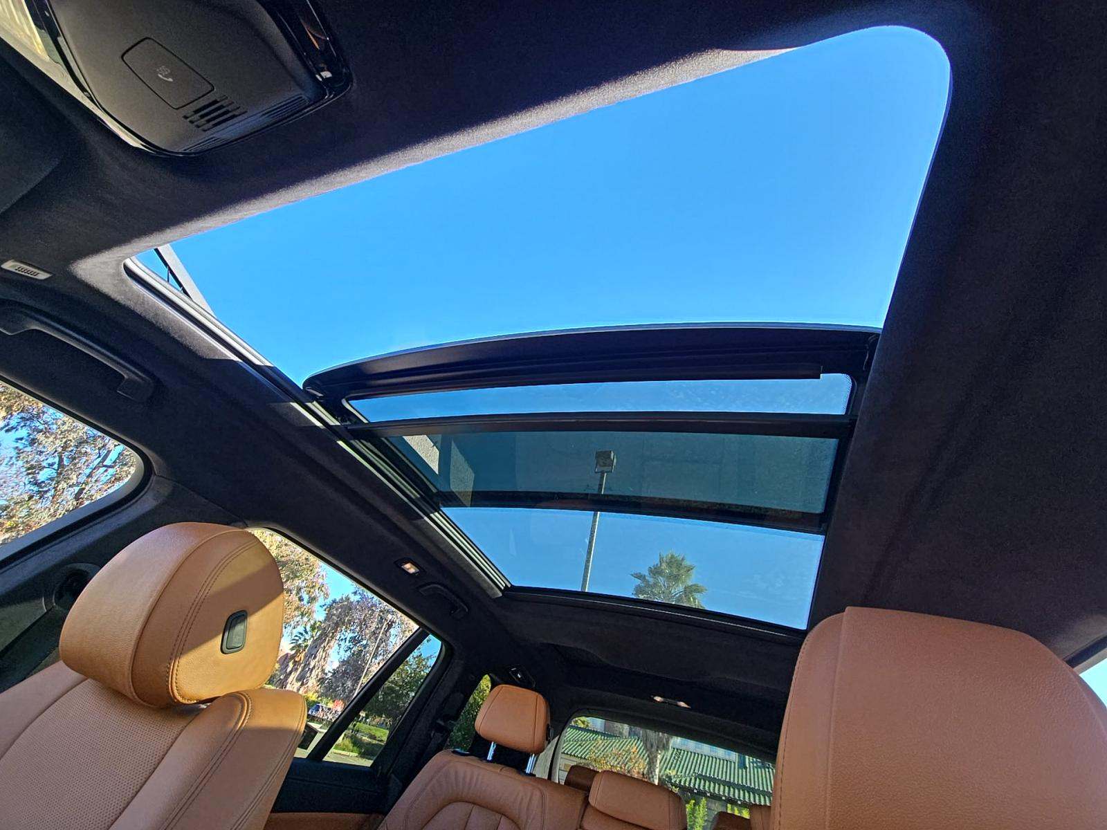 2022 BMW X7 xDrive40i AWD