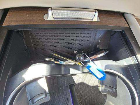 MERCEDES-BENZ GLS - 4