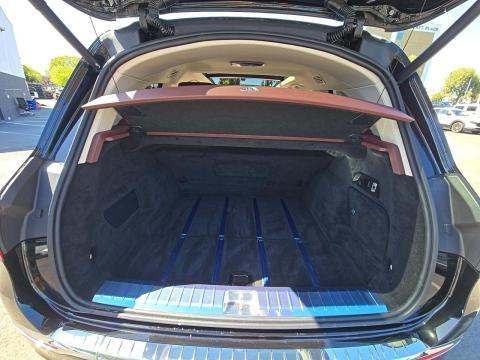 MERCEDES-BENZ GLS - 10