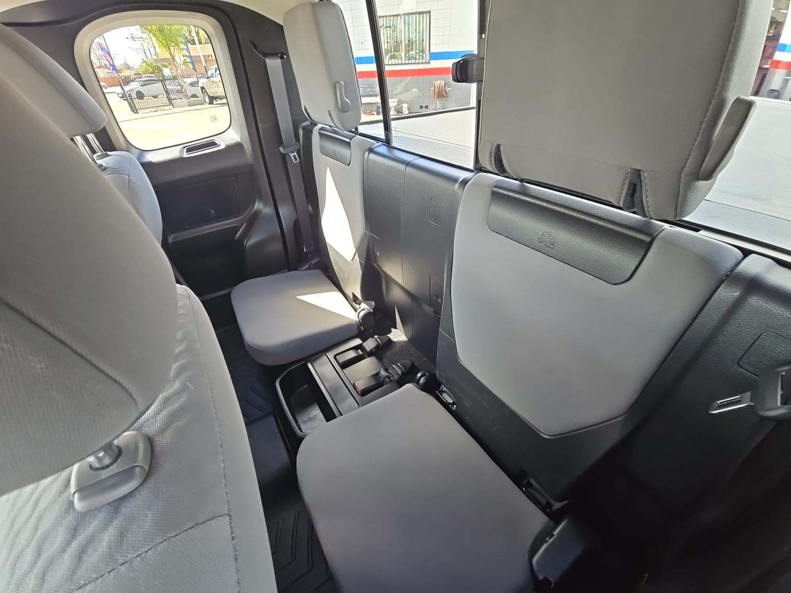 2020 Toyota Tacoma SR RWD