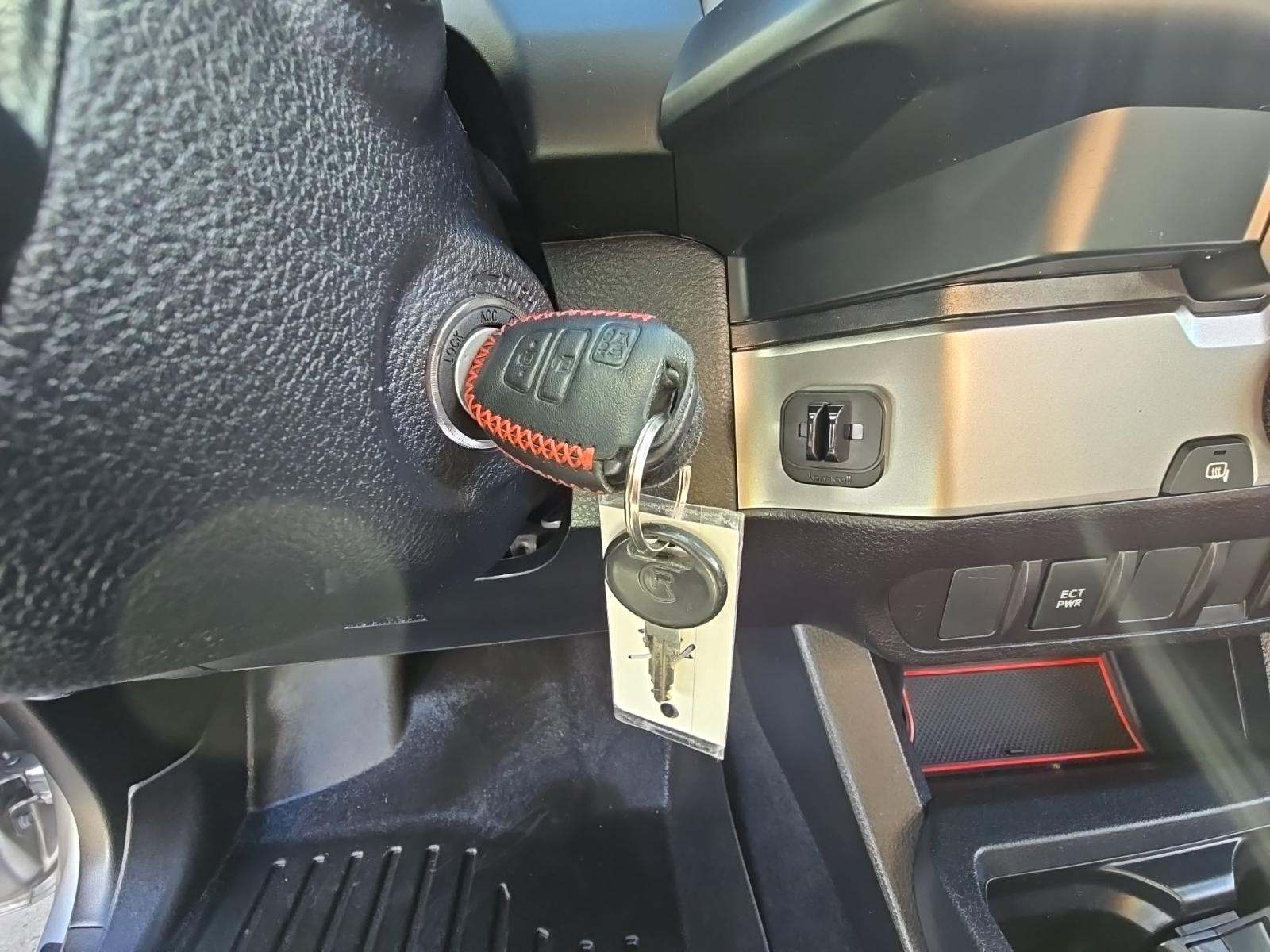 2020 Toyota Tacoma SR RWD