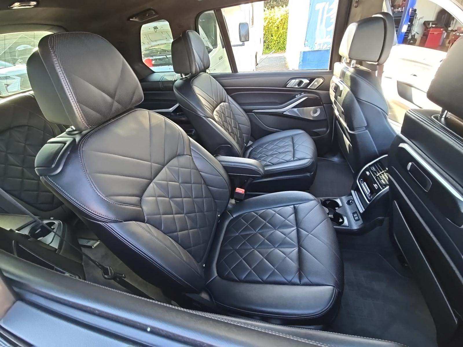 2023 BMW X7 xDrive40i AWD