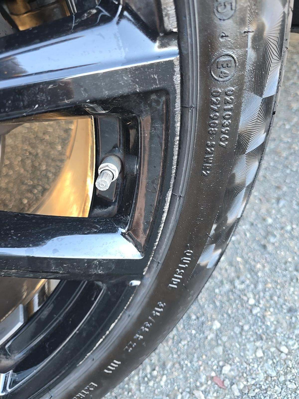 2023 BMW X7 xDrive40i AWD