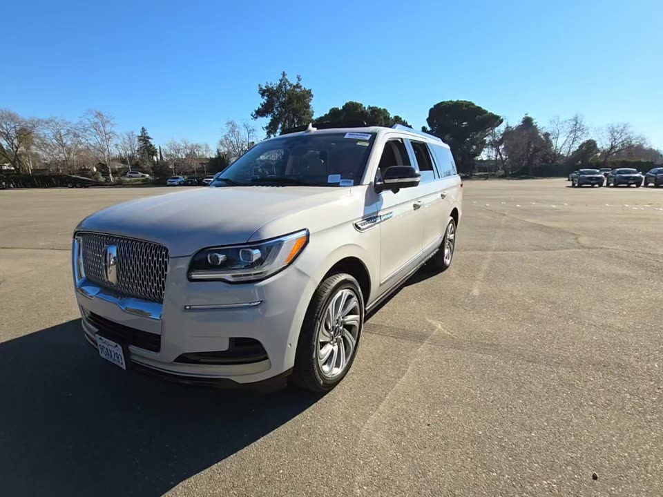 2023 Lincoln Navigator L Reserve AWD