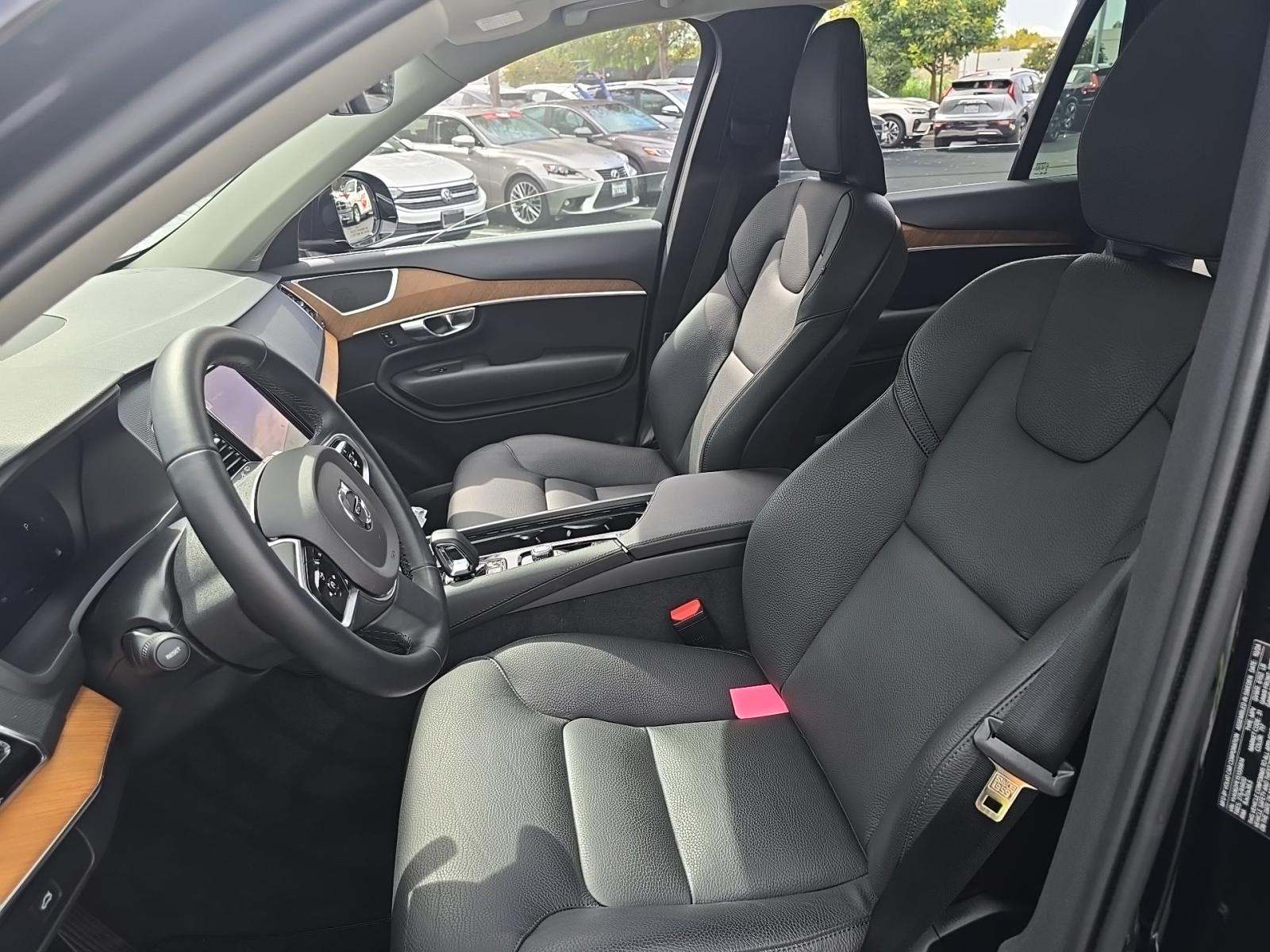 2025 Volvo XC90 B6 Ultra AWD