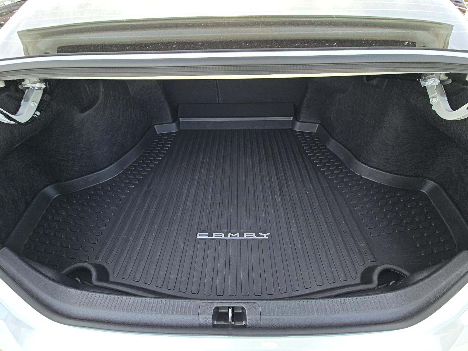 2026 Toyota Camry XSE FWD