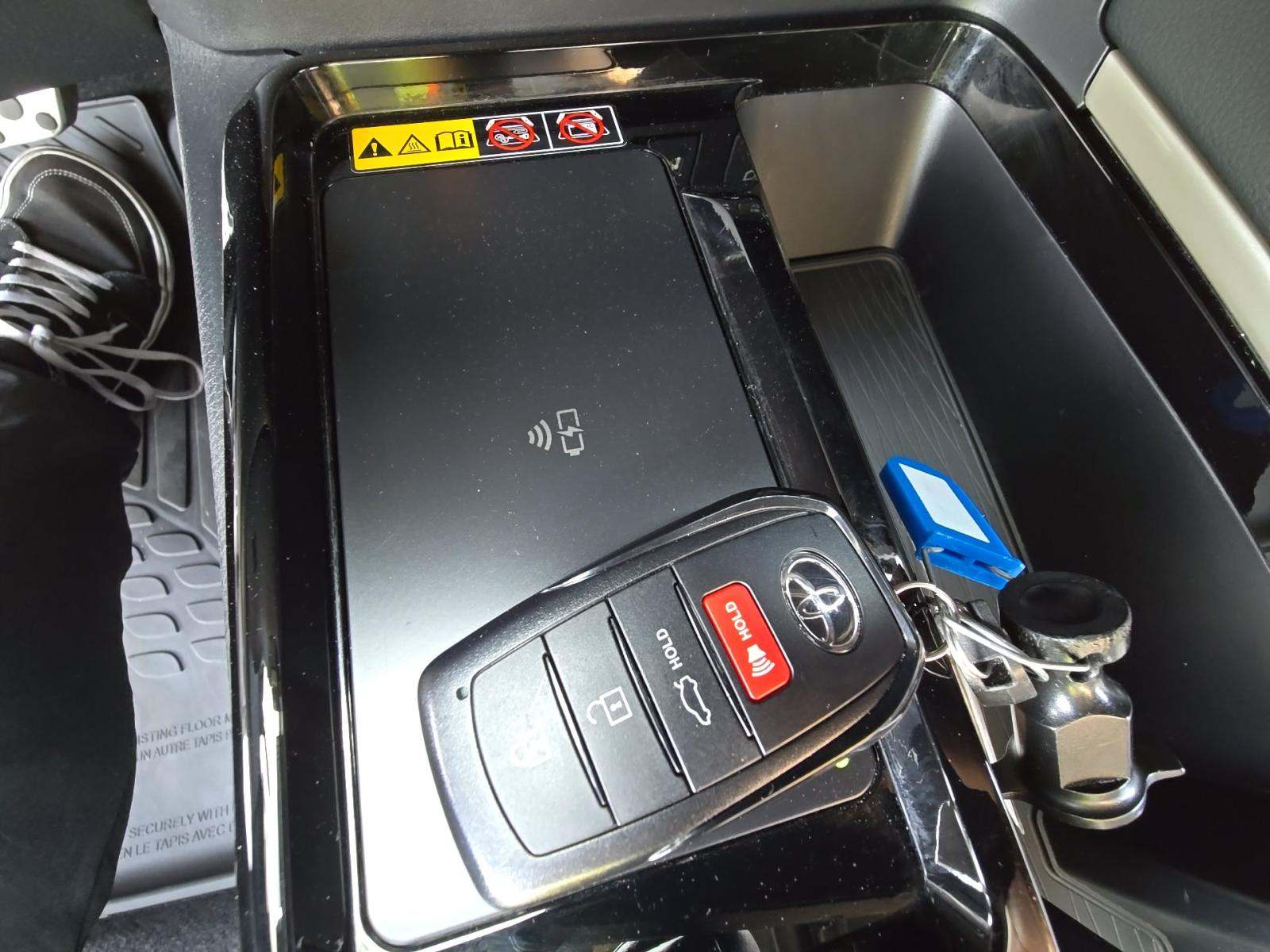 2026 Toyota Camry XSE FWD