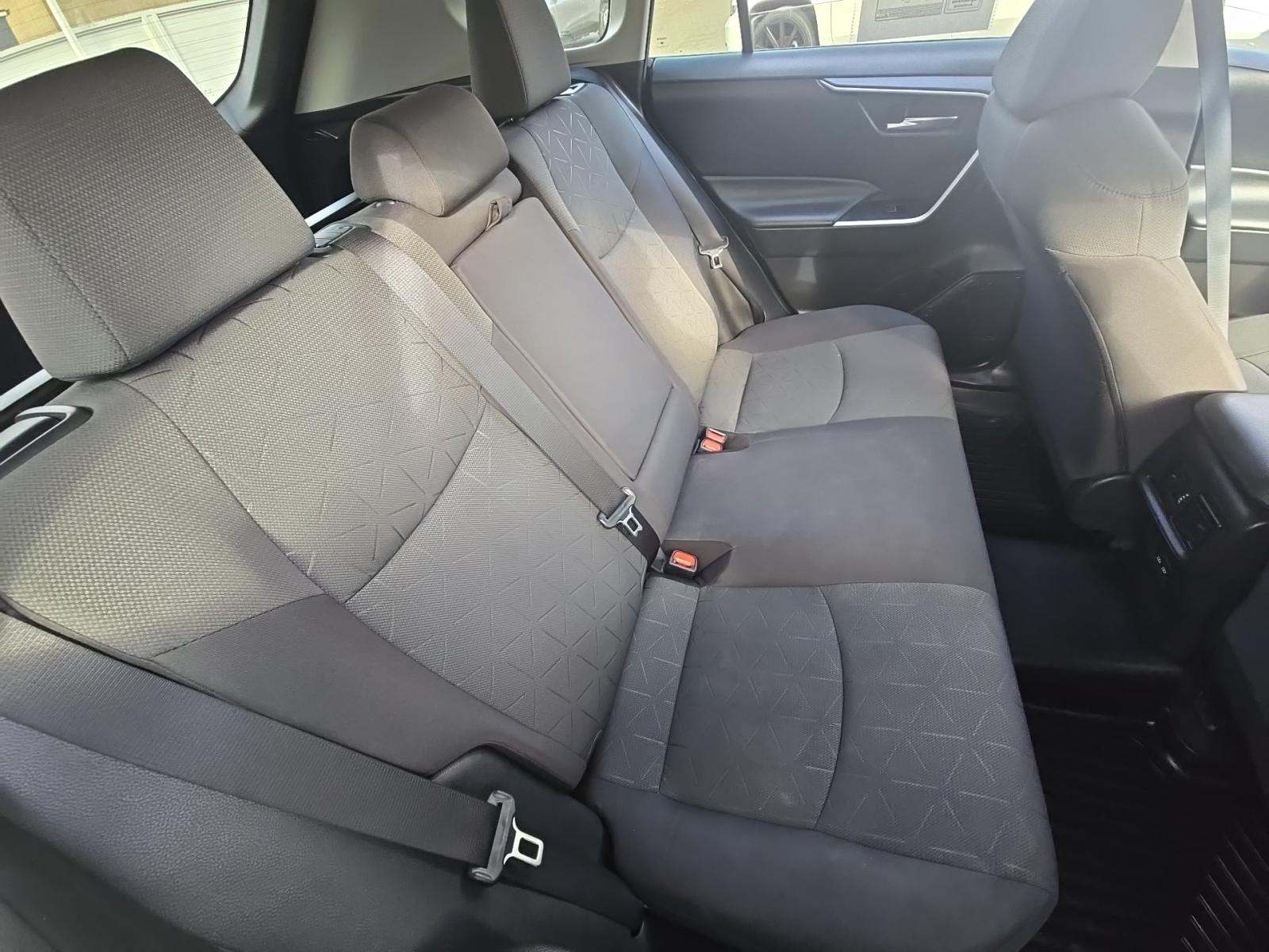 2022 Toyota RAV4 XLE FWD