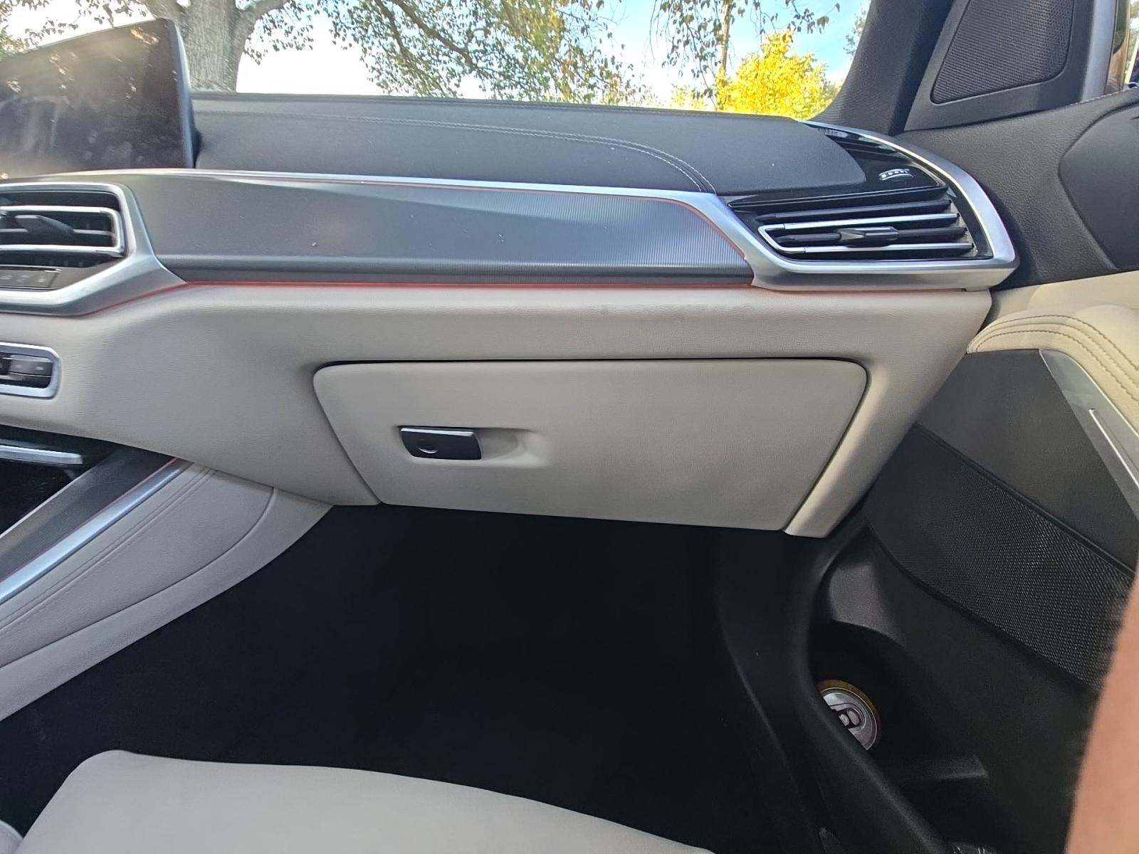 2022 BMW X5 xDrive45e AWD