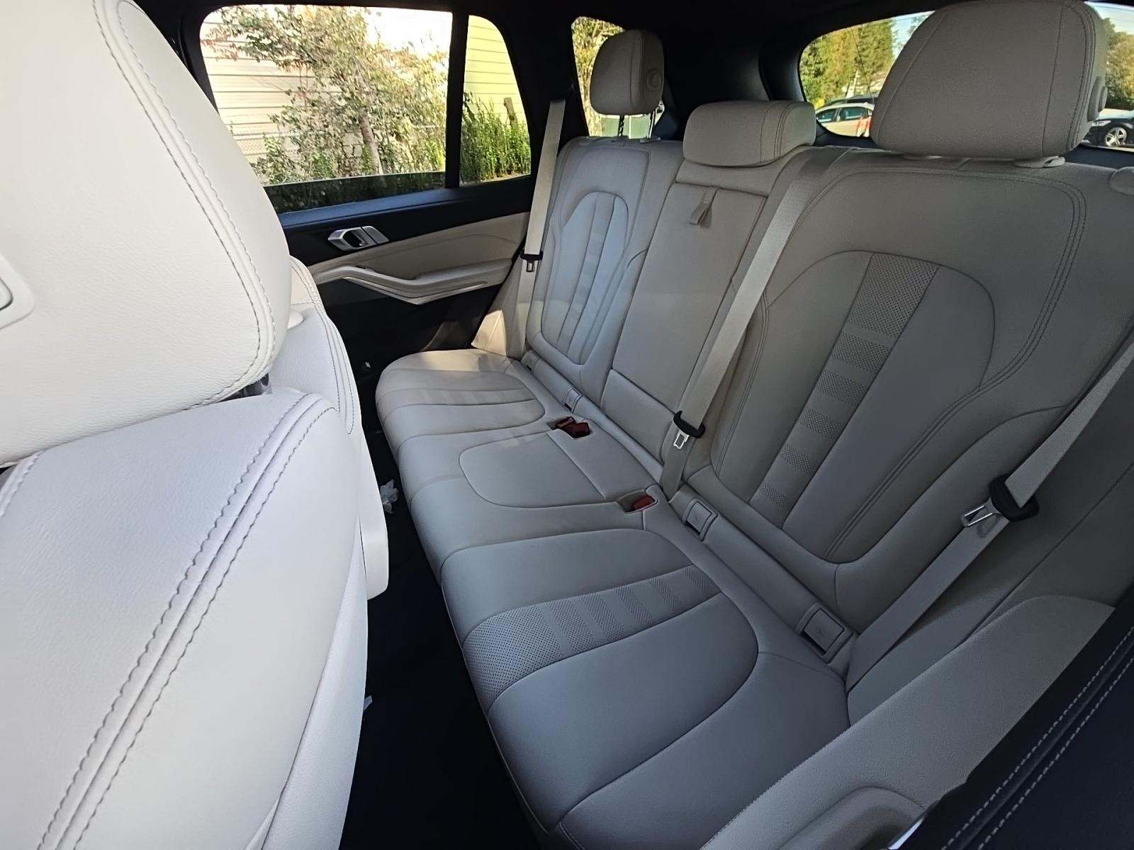 2022 BMW X5 xDrive45e AWD