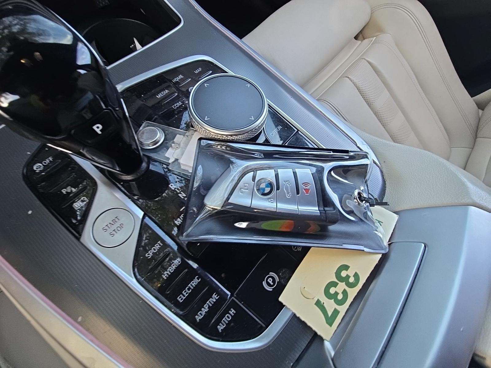 2022 BMW X5 xDrive45e AWD