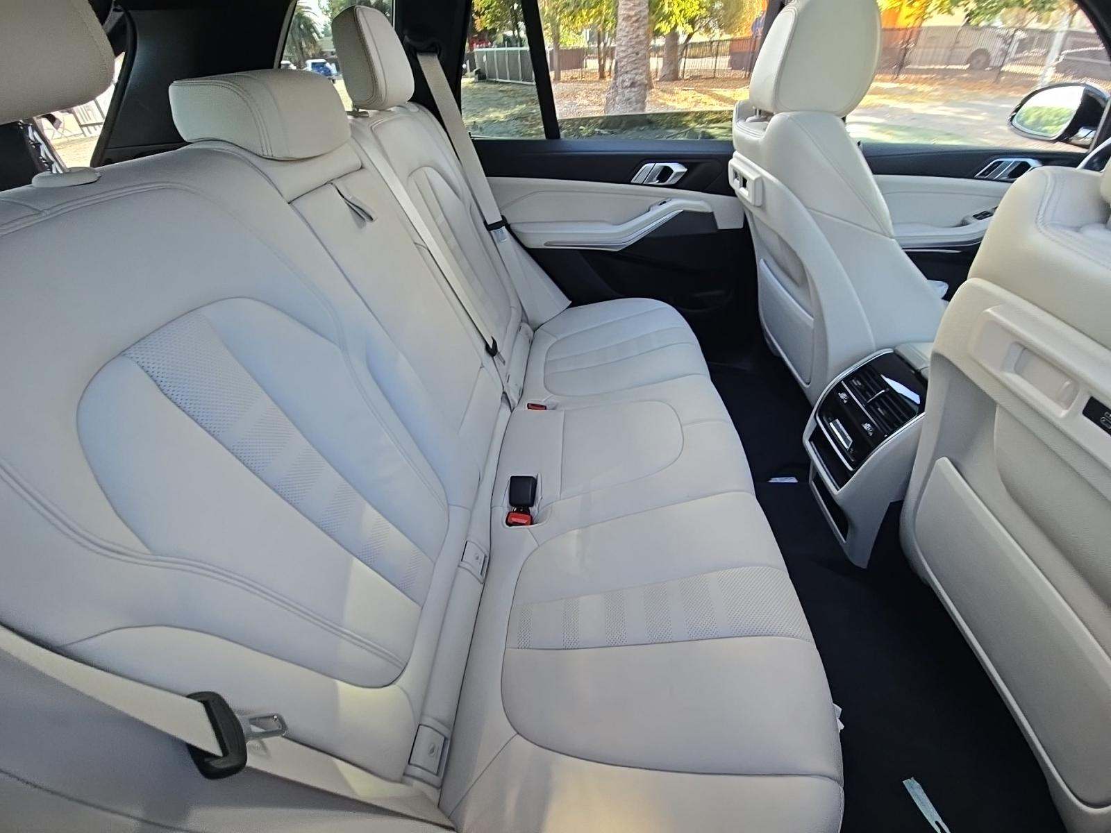 2022 BMW X5 xDrive45e AWD